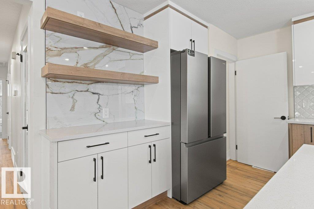 https://zimg.paragon.ice.com/ParagonImages/Property/PM/RAE/225408642/12/0/0/1de4d0849b74439ce46ad168be3aac8e/1/eb8786ad61e83e17fecc04f865a29550/225408642-5821154f-83d2-42a1-bd58-3bdec2de355b.JPG