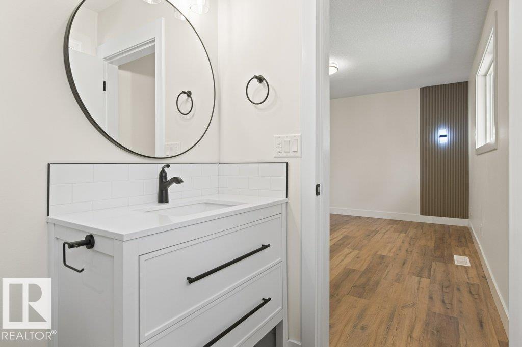 https://zimg.paragon.ice.com/ParagonImages/Property/PM/RAE/225408642/19/0/0/e7c55c0a1ef2c54ae70bcc608c080ff6/1/eb8786ad61e83e17fecc04f865a29550/225408642-b2ba3aef-3ce4-4d53-bef1-081716abff17.JPG