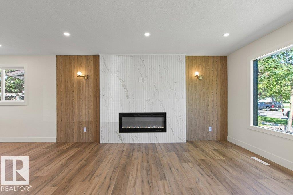 Picture for 16203 88 AV NW