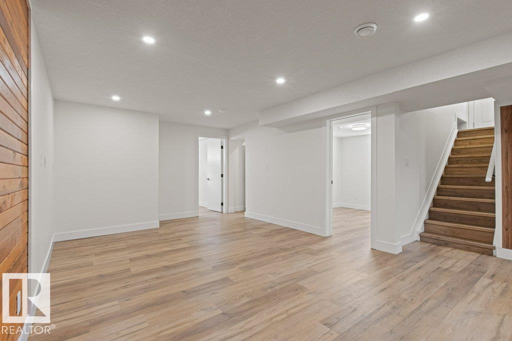 https://zimg.paragon.ice.com/ParagonImages/Property/PM/RAE/225408642/27/0/0/11f89818f9db668d542f5fb20d4adff0/1/eb8786ad61e83e17fecc04f865a29550/225408642-74cf6934-9fbd-4f28-9321-943ea6b65dcc.JPG