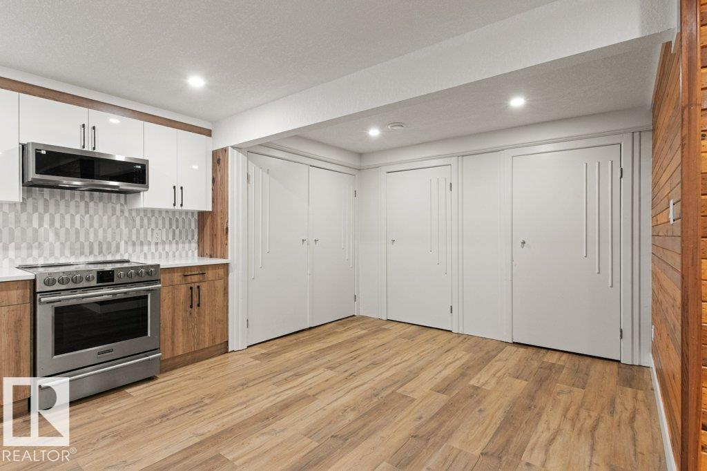 https://zimg.paragon.ice.com/ParagonImages/Property/PM/RAE/225408642/33/0/0/776ad6e8c47d79dbd9fdd0f6e230679c/1/eb8786ad61e83e17fecc04f865a29550/225408642-5f4e2a8d-5d2a-41d4-a438-4130e8c3f0fb.JPG