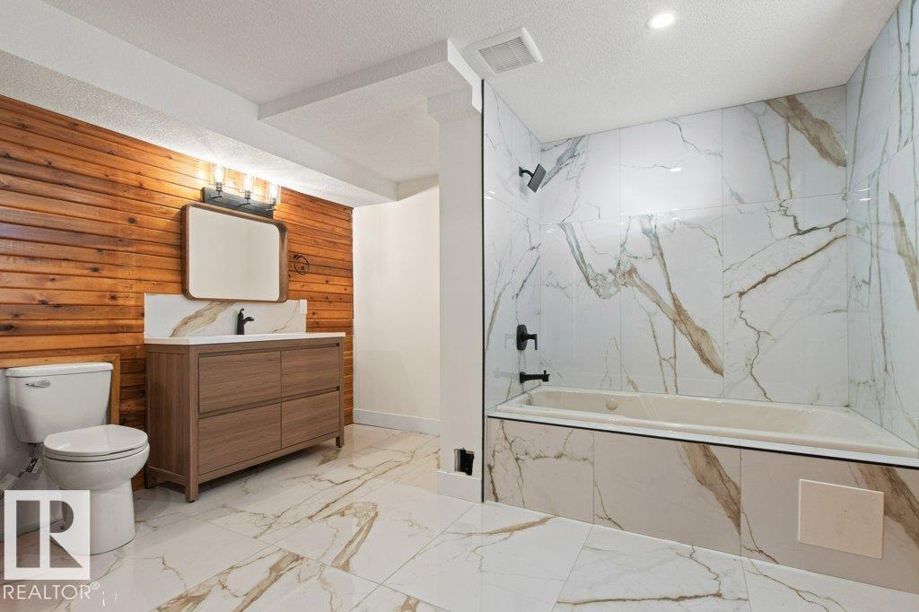 https://zimg.paragon.ice.com/ParagonImages/Property/PM/RAE/225408642/34/0/0/1b130495ad7889ebaee744beaf436416/1/eb8786ad61e83e17fecc04f865a29550/225408642-9983046b-4032-466d-88bd-c7219f352b8d.JPG