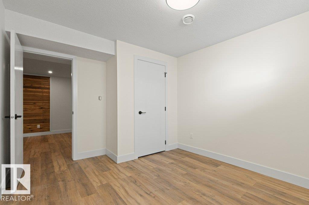 https://zimg.paragon.ice.com/ParagonImages/Property/PM/RAE/225408642/40/0/0/a01bb0613aec468dd36c88bf17df33b6/1/eb8786ad61e83e17fecc04f865a29550/225408642-1c573dfe-b6b8-4cd7-aa96-4f3a934b6331.JPG