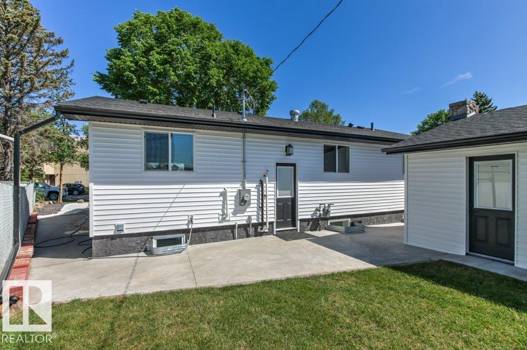 https://zimg.paragon.ice.com/ParagonImages/Property/PM/RAE/225408642/43/0/0/9e5dffca3d52e2db7daff93d6594fbc7/1/eb8786ad61e83e17fecc04f865a29550/225408642-d356691c-3fe0-48a5-b366-5cb45cf95805.JPG