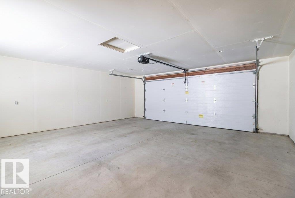 https://zimg.paragon.ice.com/ParagonImages/Property/PM/RAE/225408642/47/0/0/4c8bc24390ad4b4c08c58151a3258148/1/eb8786ad61e83e17fecc04f865a29550/225408642-9714a22c-2bf5-4db6-9796-186788c42753.JPG