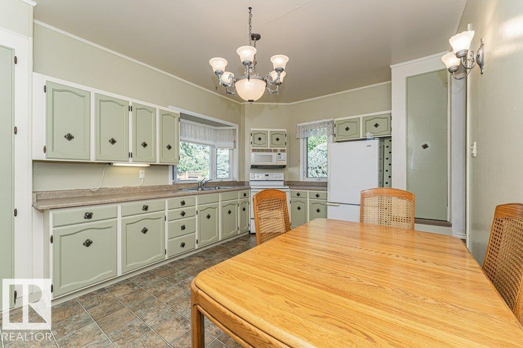 Photo 21 at 4 Jubilee Drive, Old Fort Saskatchewan, Fort Saskatchewan