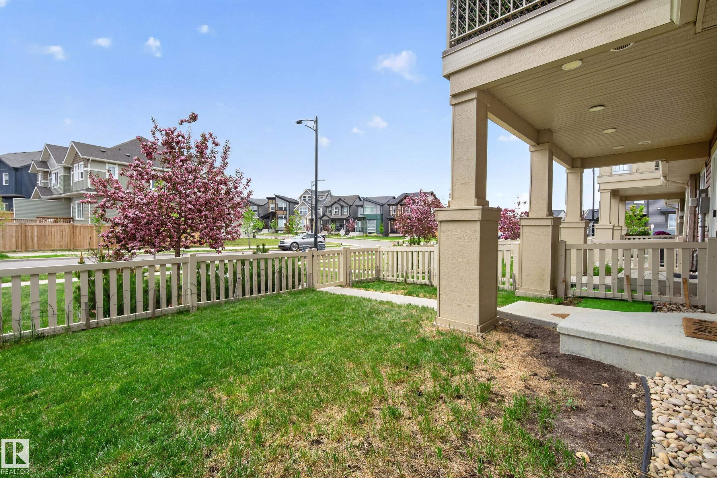 856 Daniels Way SW, Desrochers Area, Edmonton