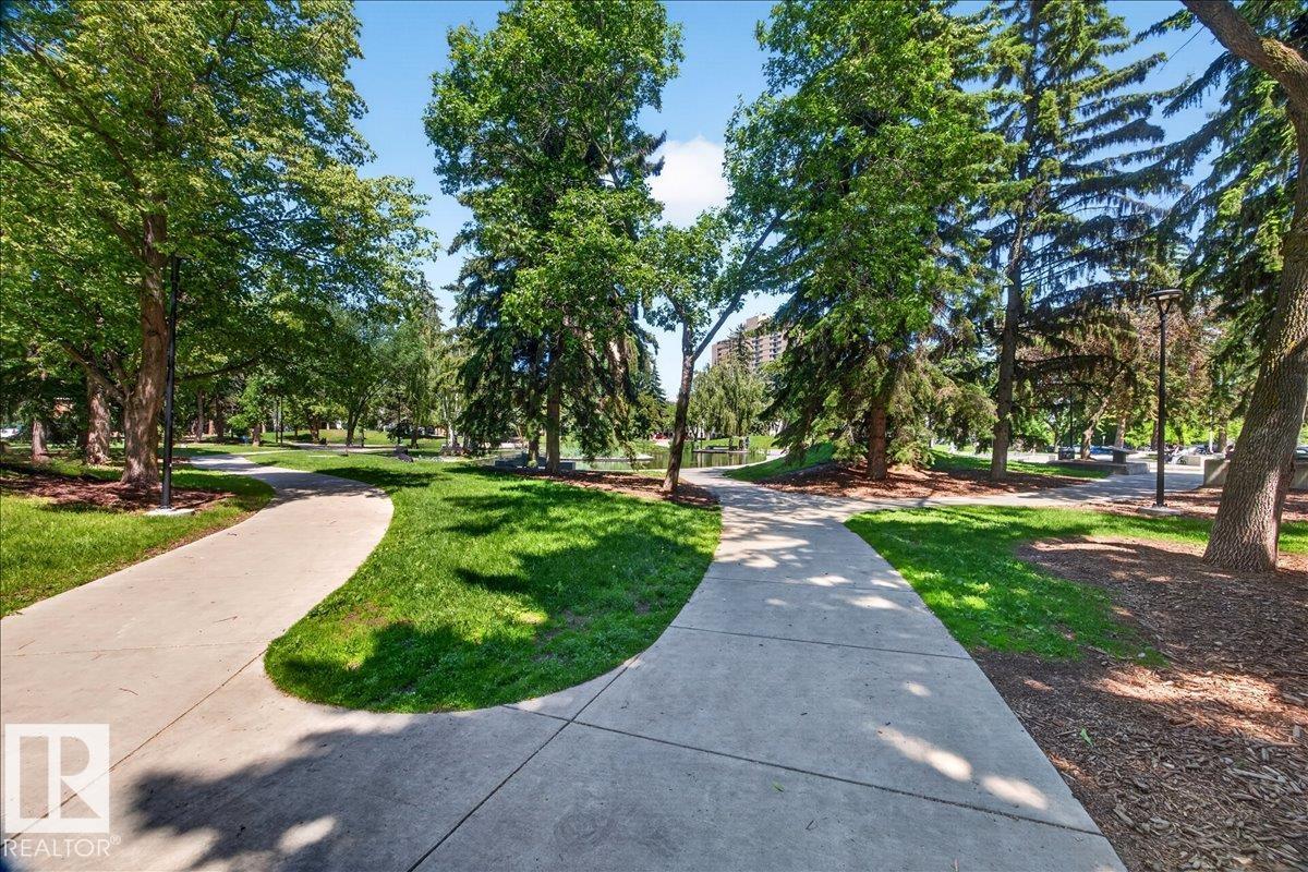 Photo 29 at 33 - 10230 122 Street NW, Wîhkwêntôwin, Edmonton