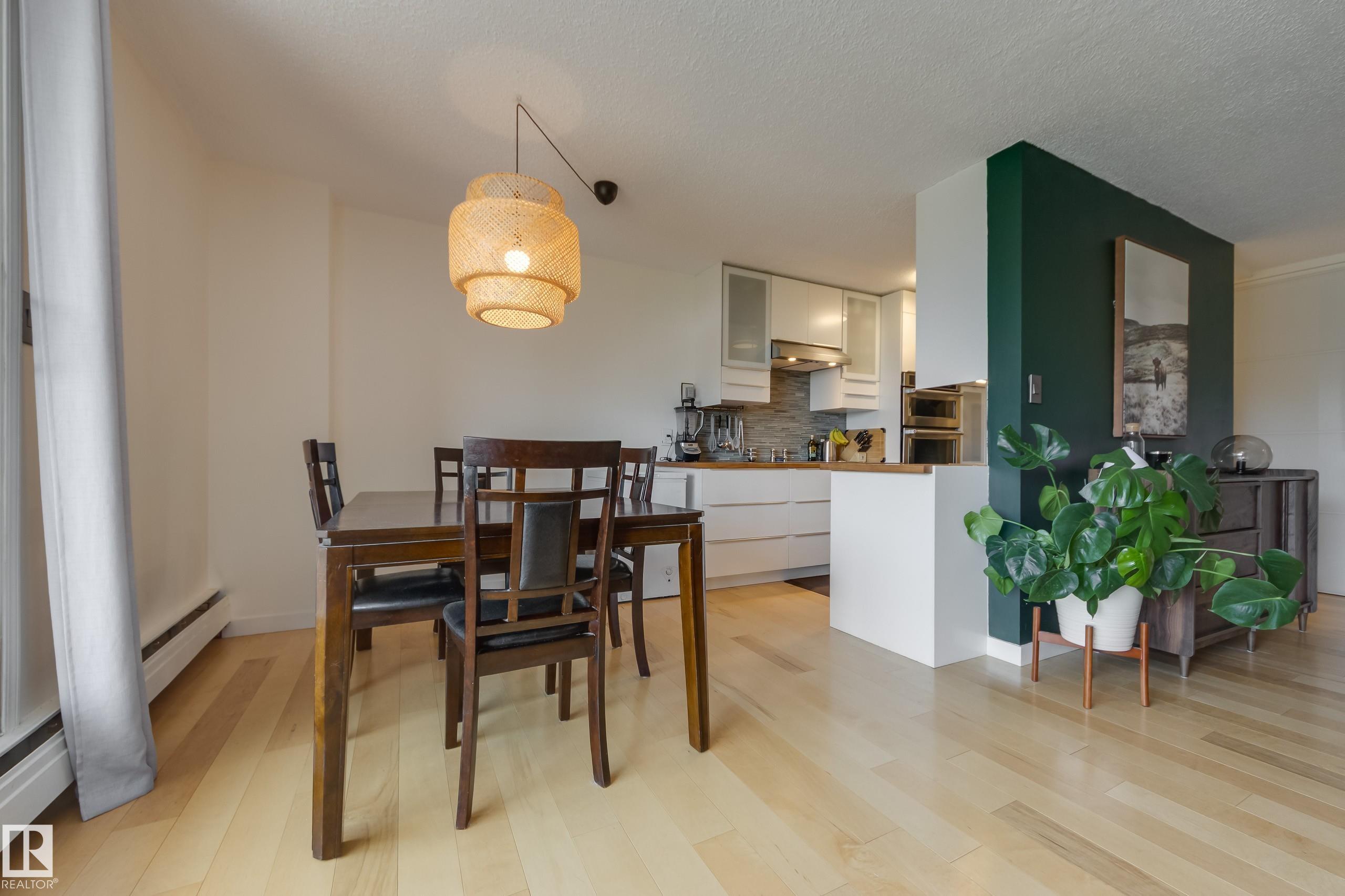 Photo 14 at 504 - 9909 110 Street NW, Wîhkwêntôwin, Edmonton