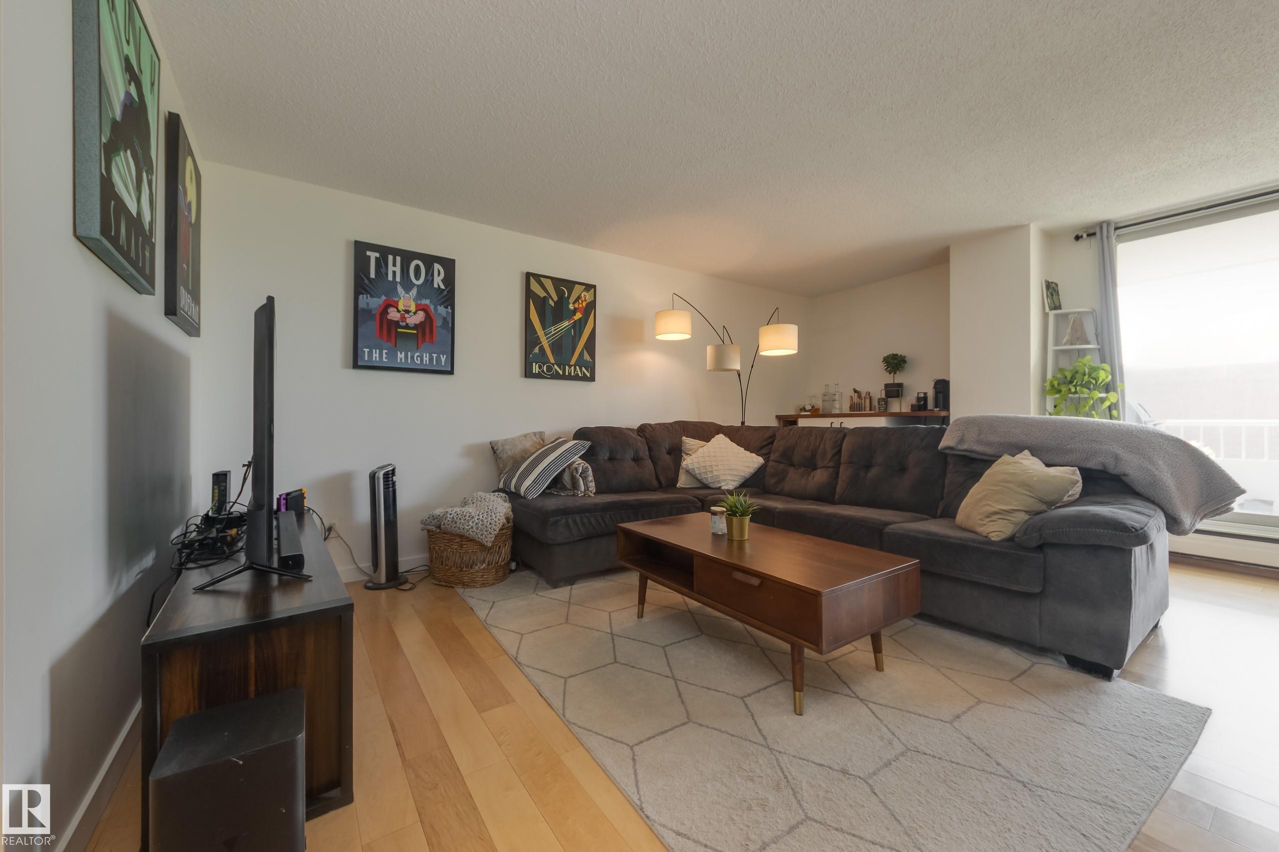 Photo 10 at 504 - 9909 110 Street NW, Wîhkwêntôwin, Edmonton