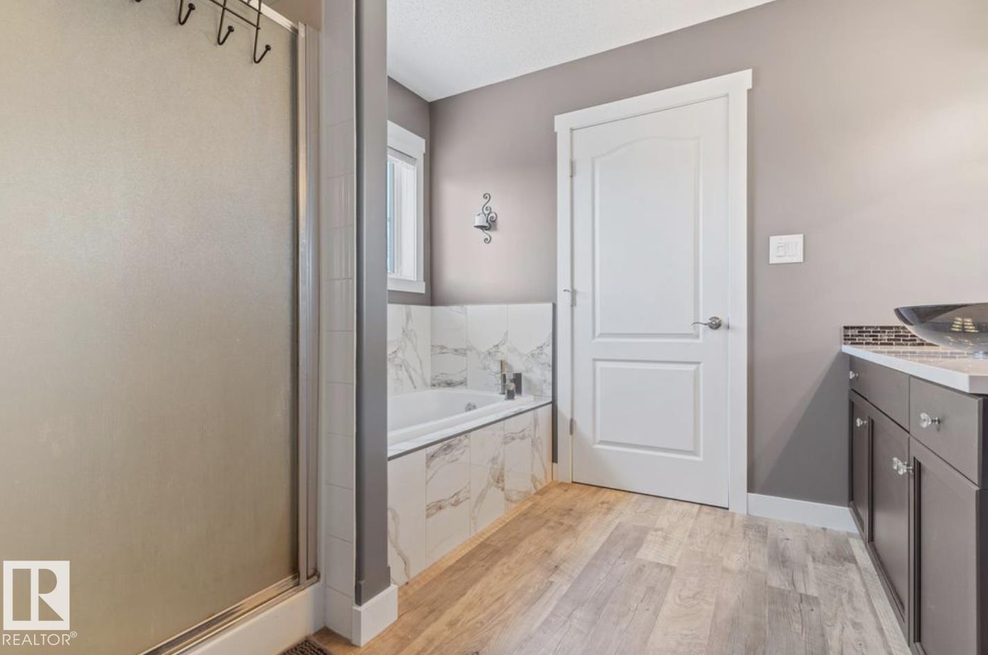 Photo 39 at 1007 Macewan Circle SW, Macewan, Edmonton