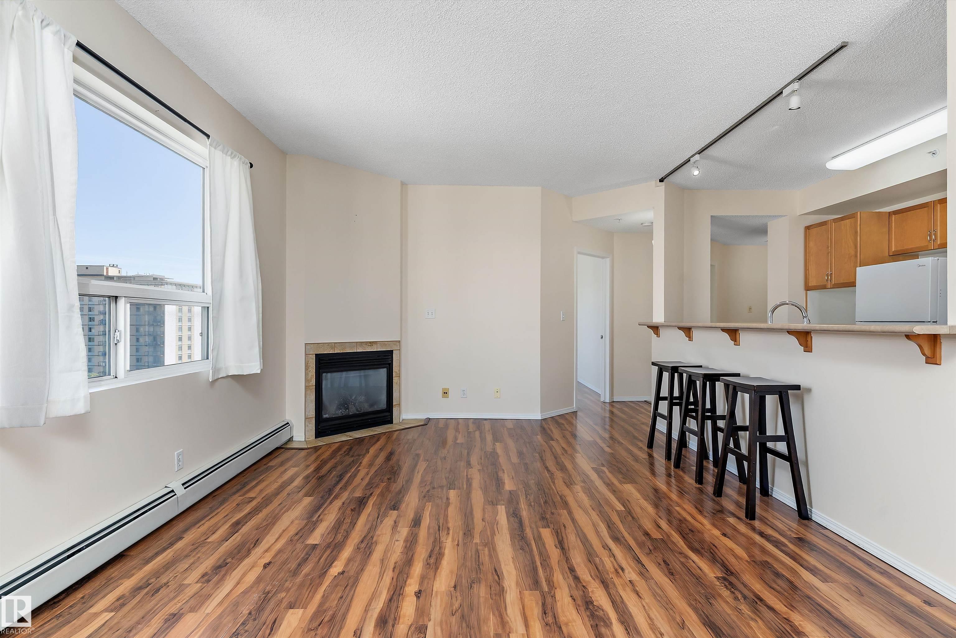 Photo 15 at 1002 - 9707 105 Street NW, Downtown, Edmonton