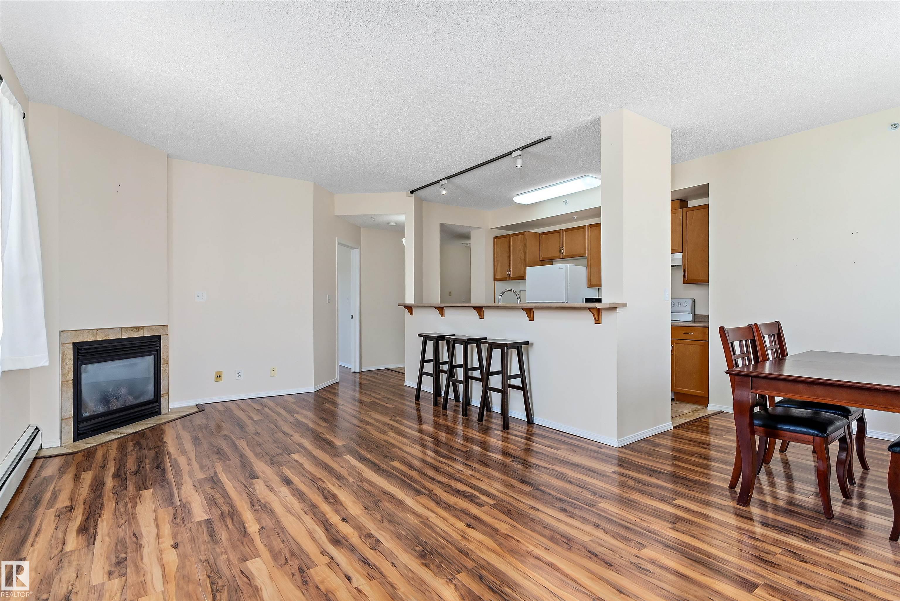 Photo 16 at 1002 - 9707 105 Street NW, Downtown, Edmonton