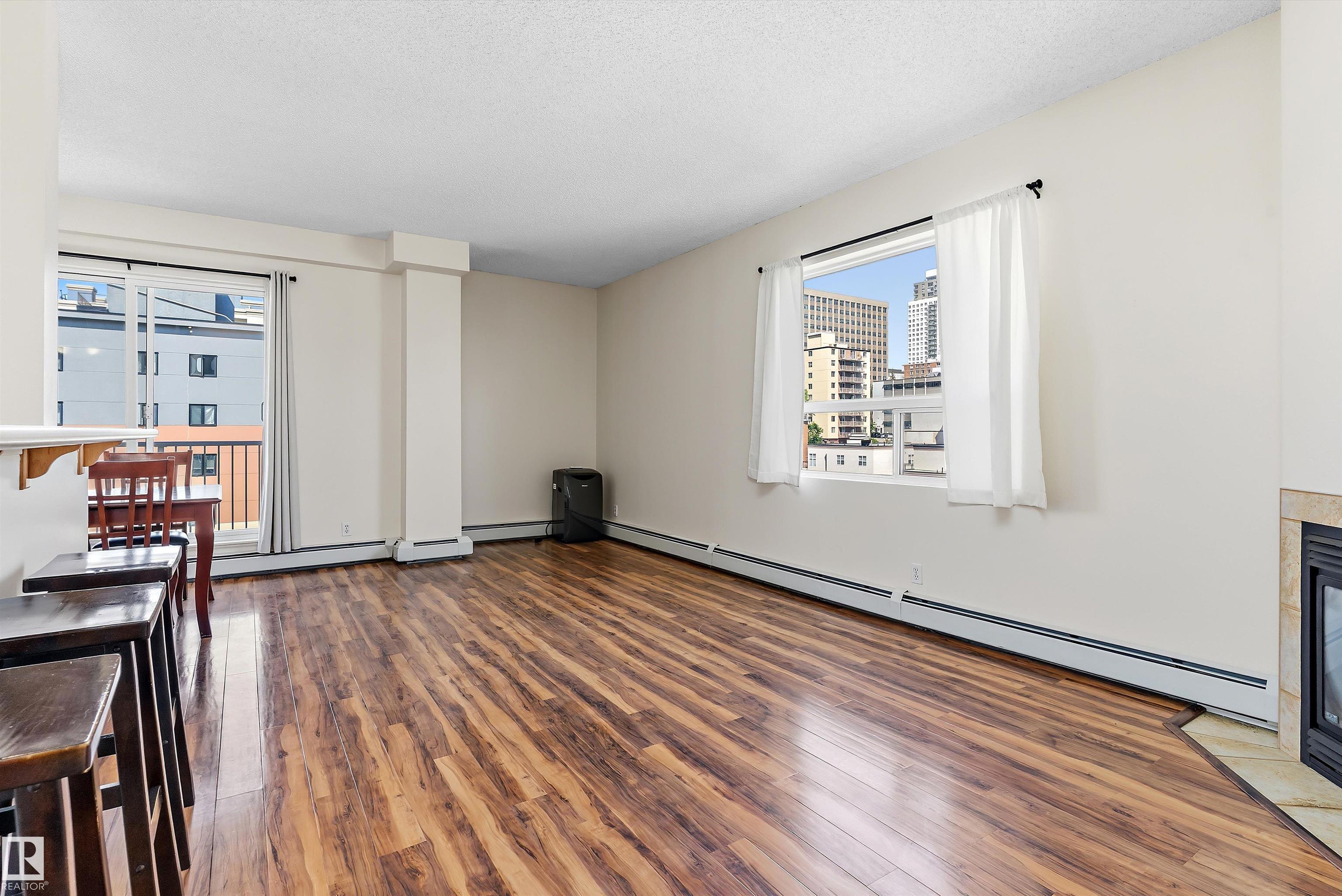 Photo 17 at 1002 - 9707 105 Street NW, Downtown, Edmonton
