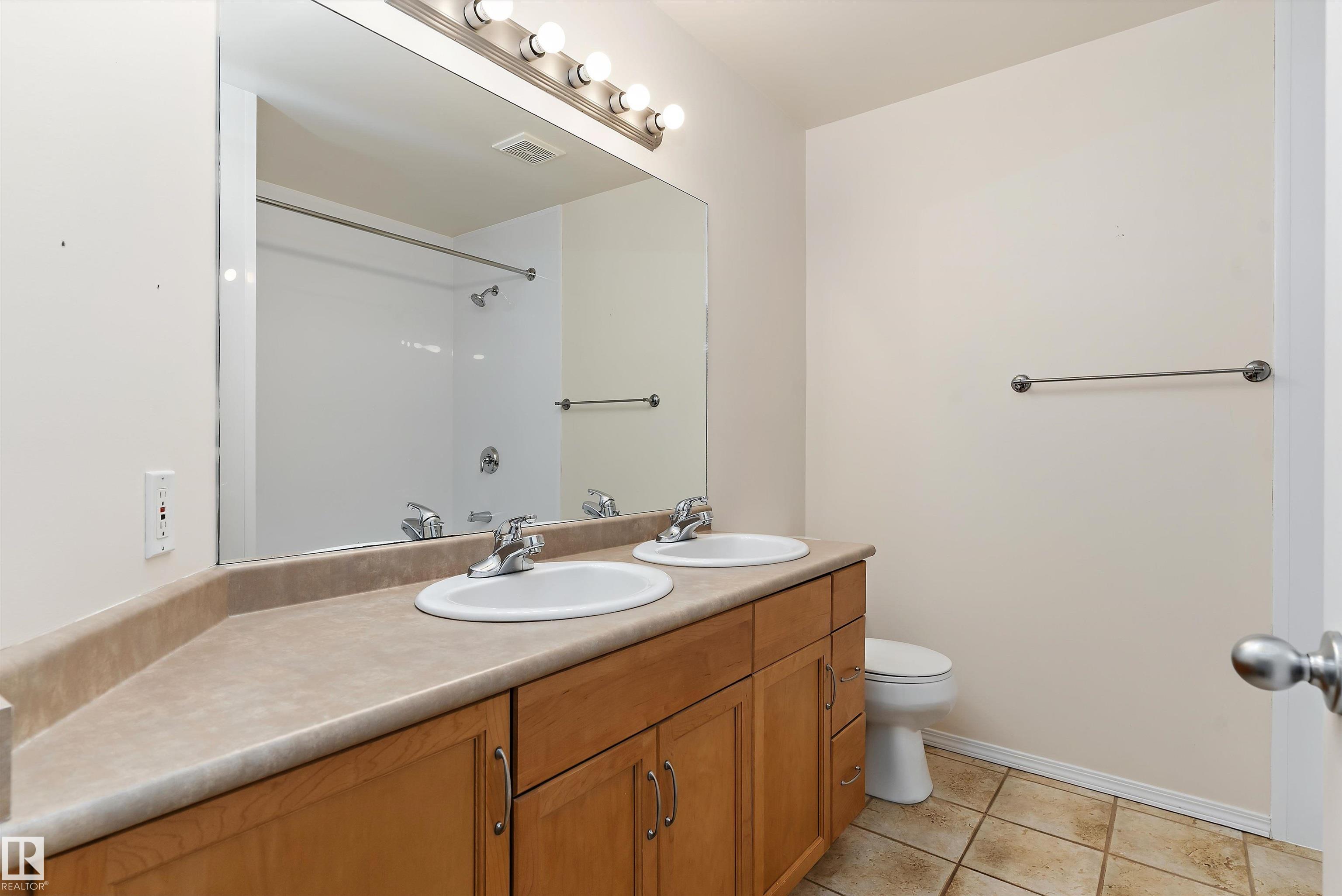 Photo 20 at 1002 - 9707 105 Street NW, Downtown, Edmonton