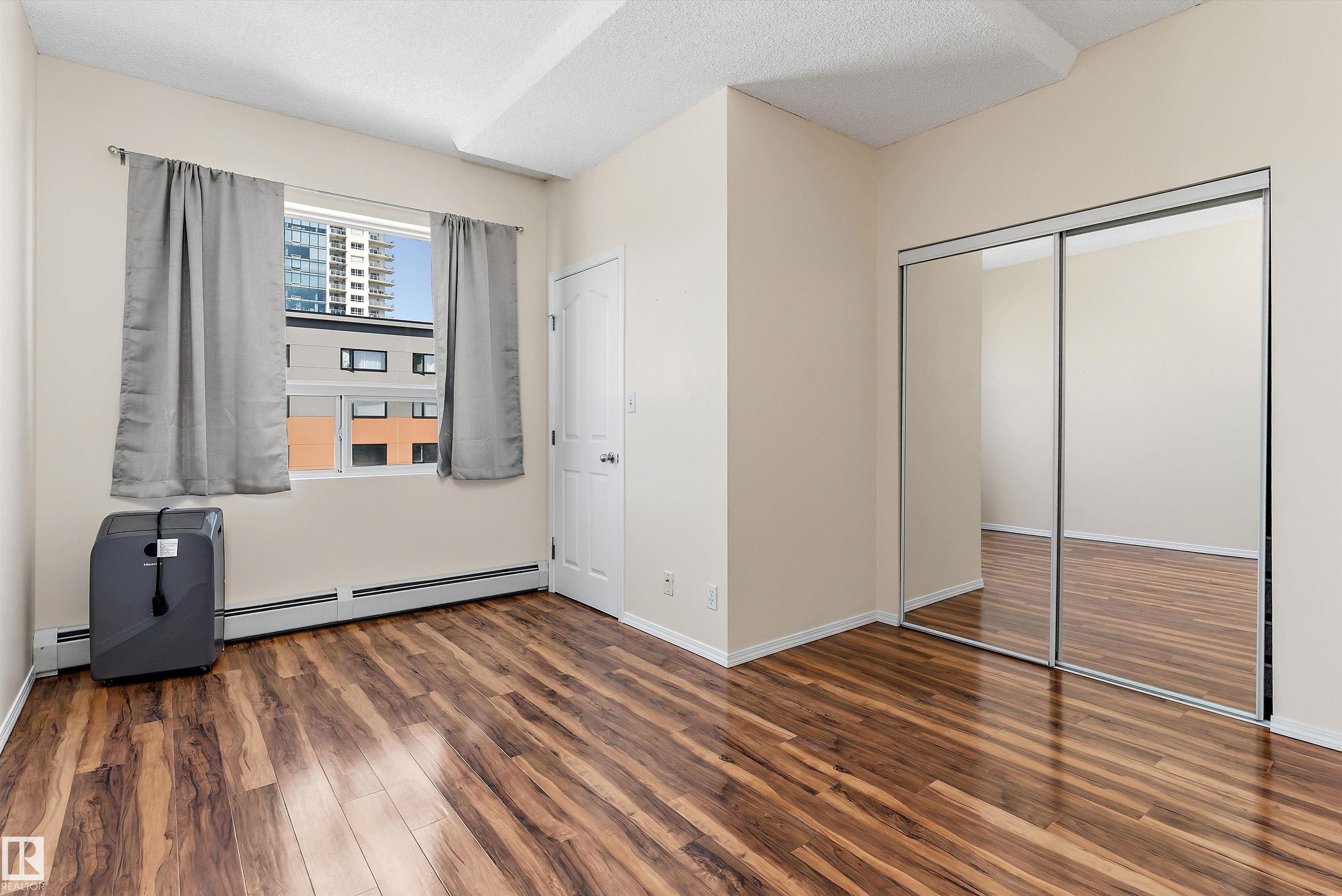 Photo 24 at 1002 - 9707 105 Street NW, Downtown, Edmonton