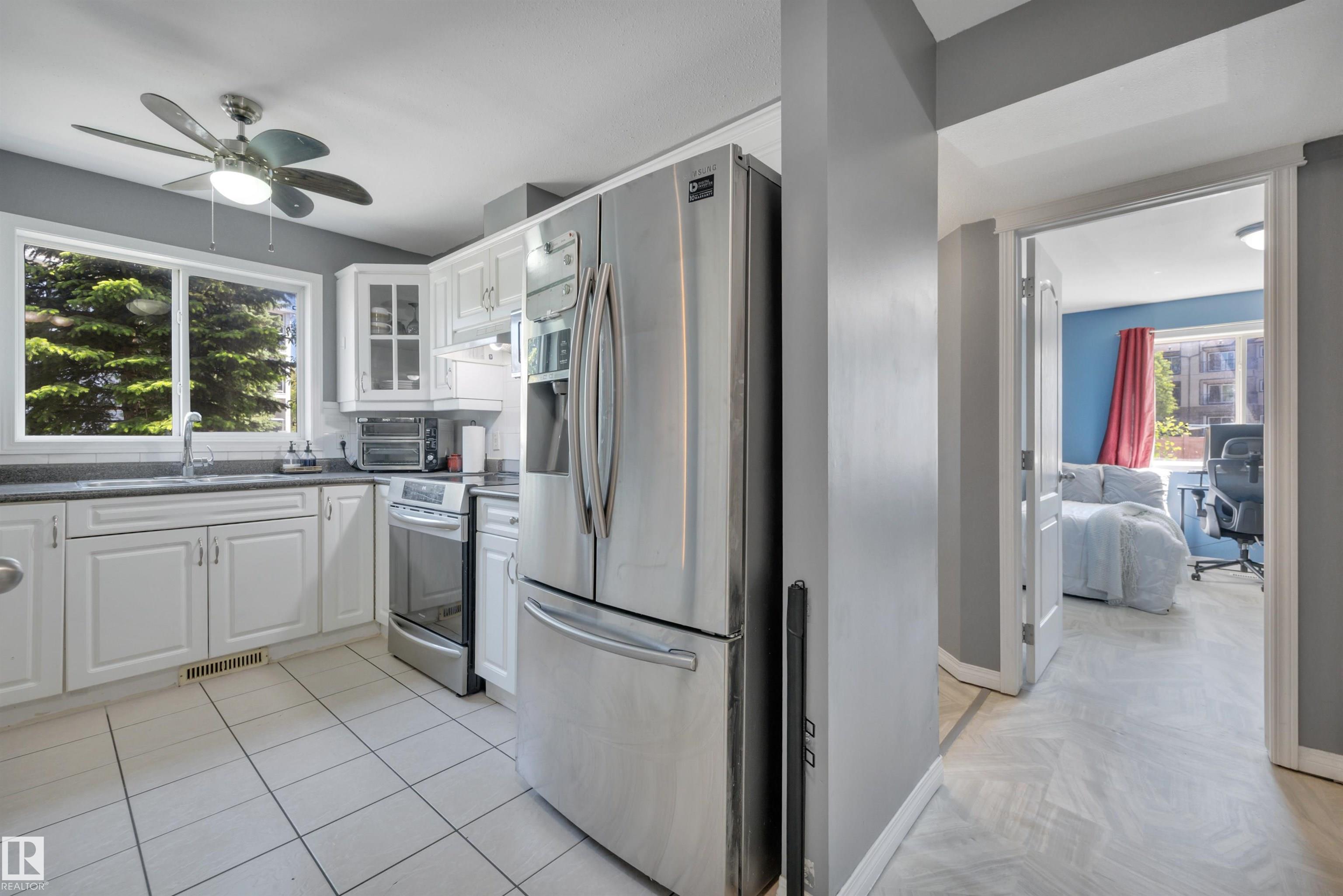 Photo 13 at 47 - 2505 42 Street NW, Bisset, Edmonton