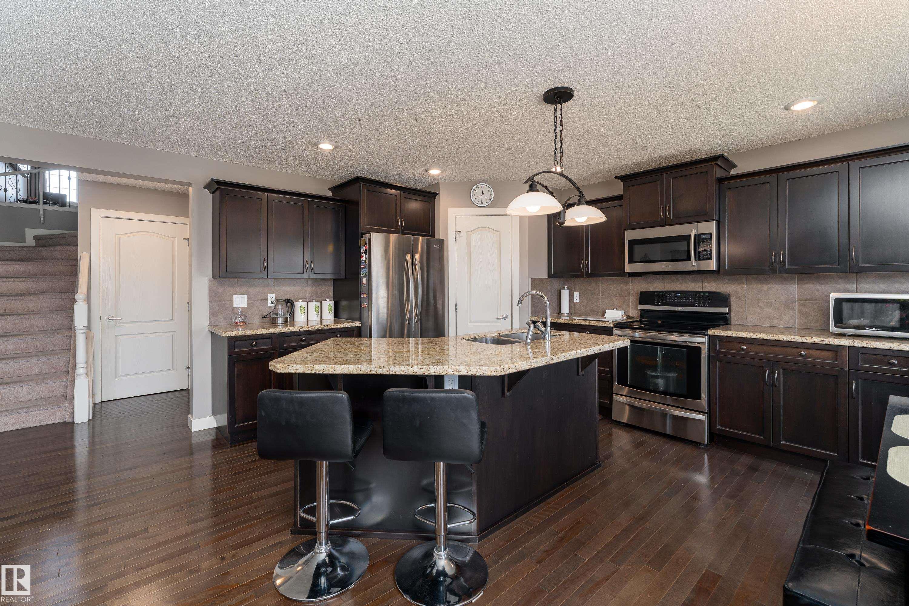 Photo 6 at 512 59 Street SW, Charlesworth, Edmonton