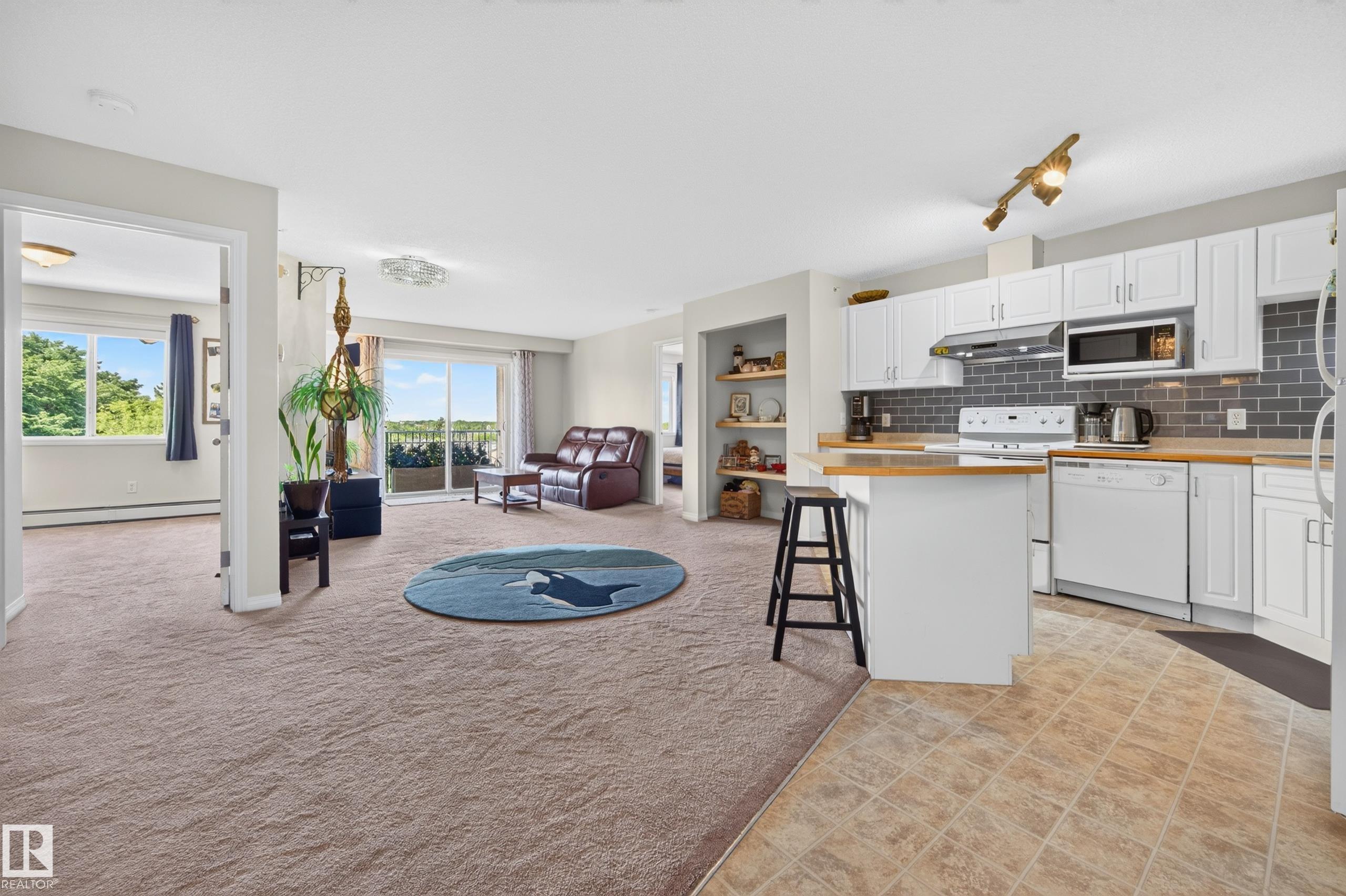 526 - 11325 83 Street NW, Parkdale, Edmonton