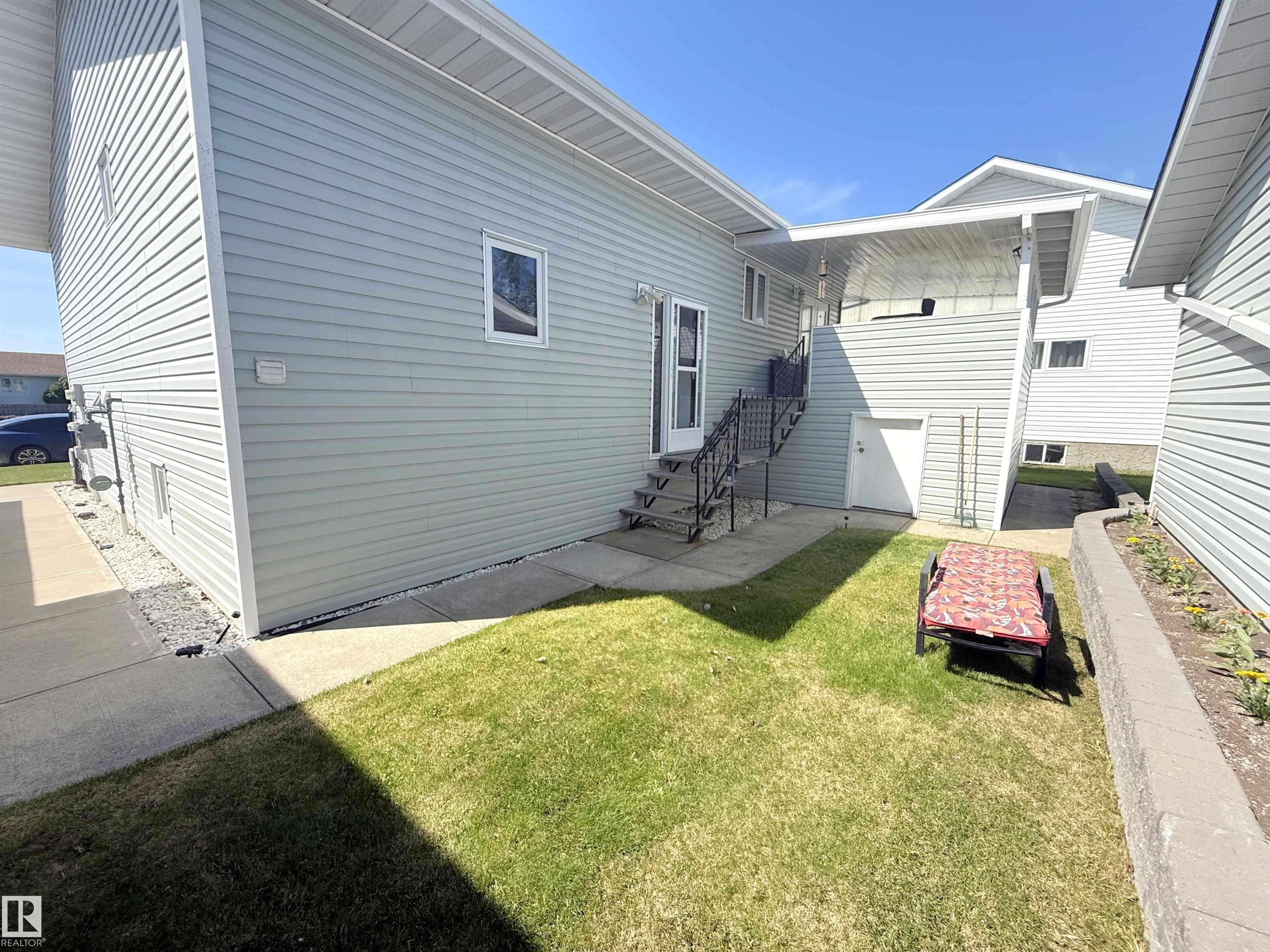 Photo 33 at 5003 57 Avenue, Glens The, Stony Plain
