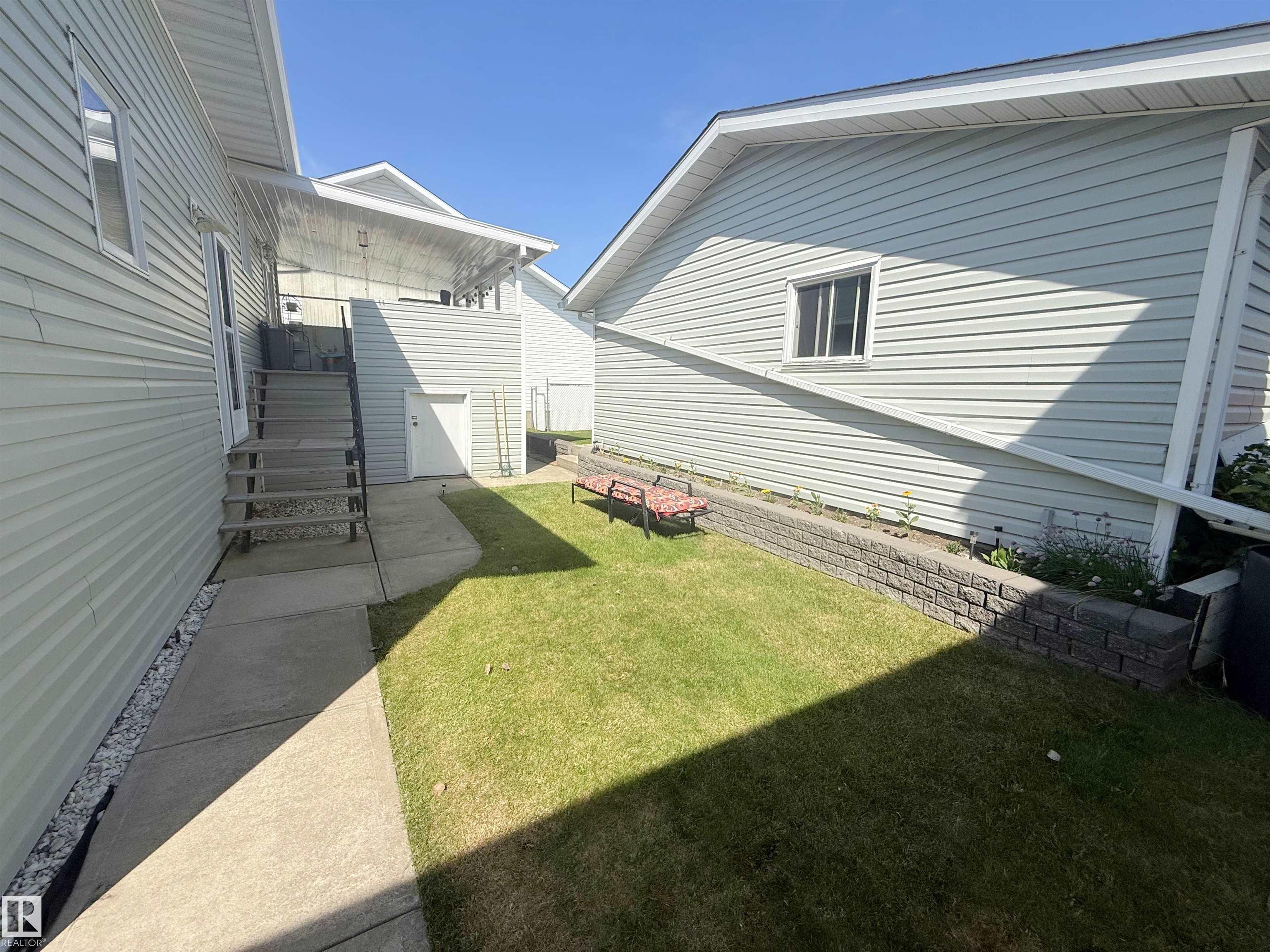 Photo 34 at 5003 57 Avenue, Glens The, Stony Plain
