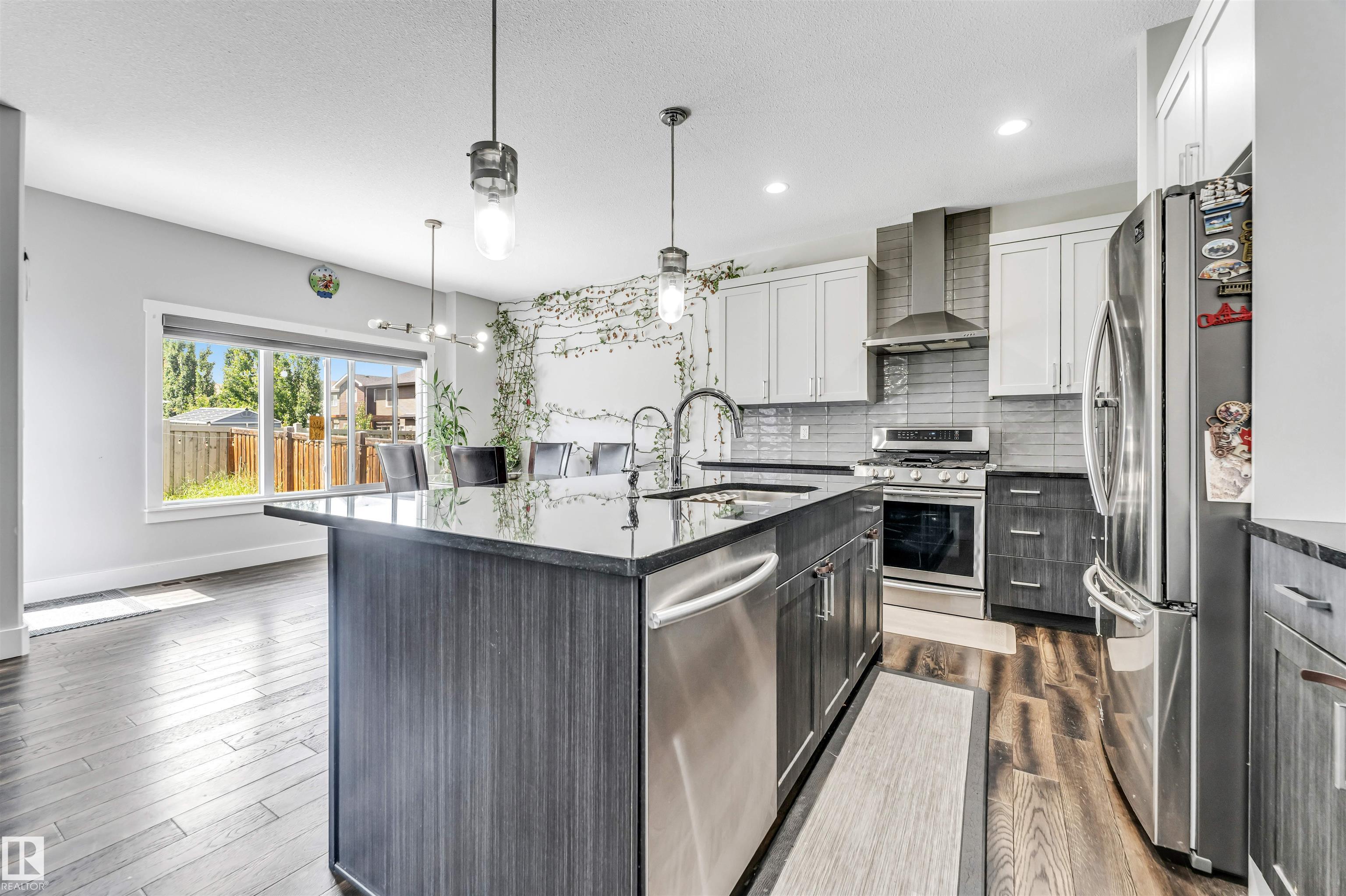 Photo 14 at 8516 216 Street NW, Rosenthal, Edmonton