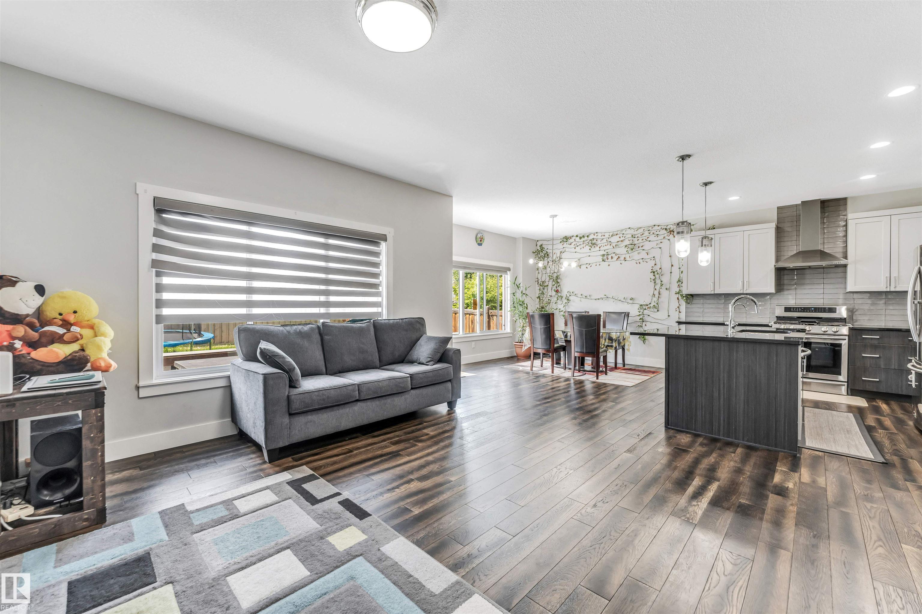 8516 216 Street NW, Rosenthal, Edmonton