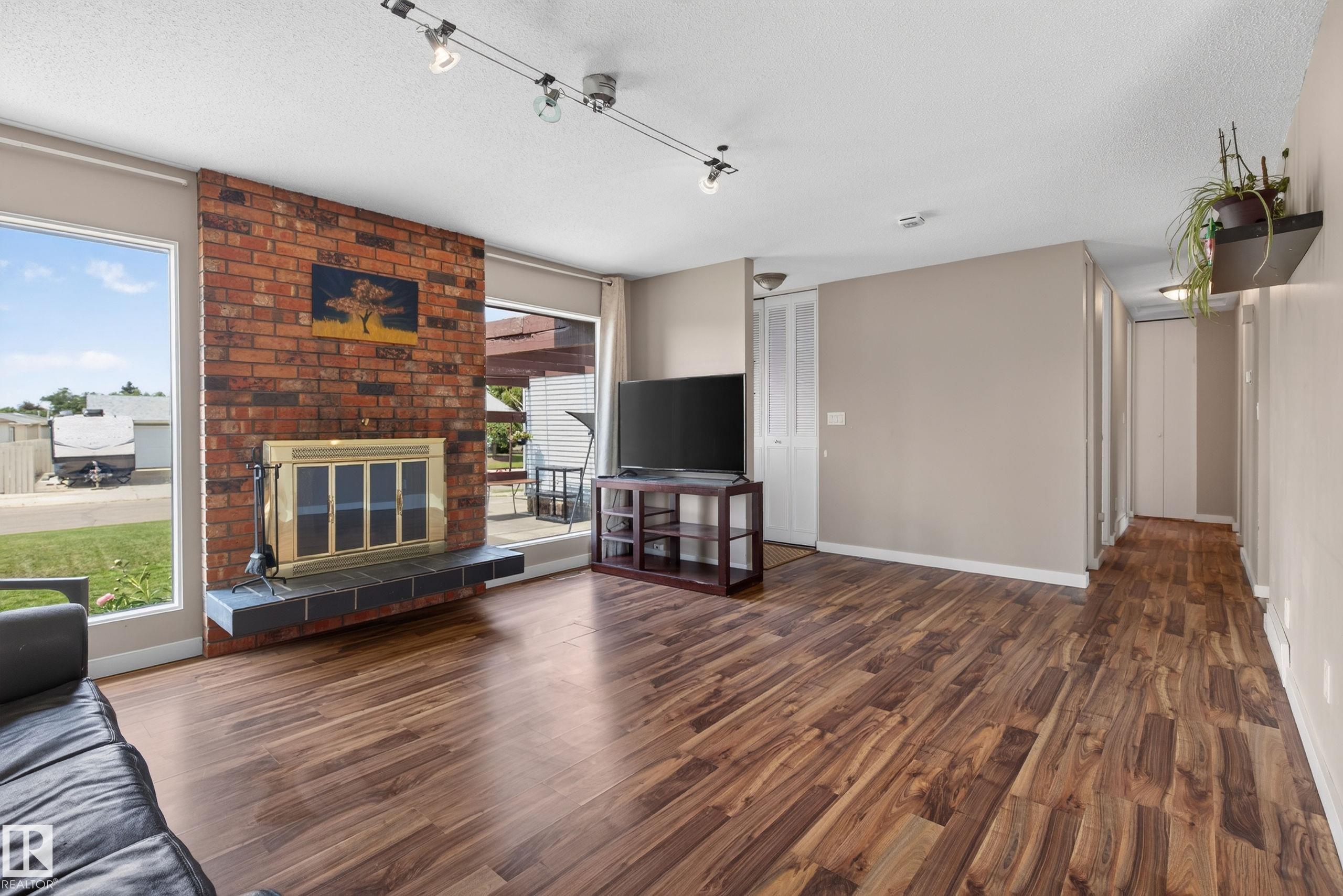 15231 117 Street NW, Caernarvon, Edmonton