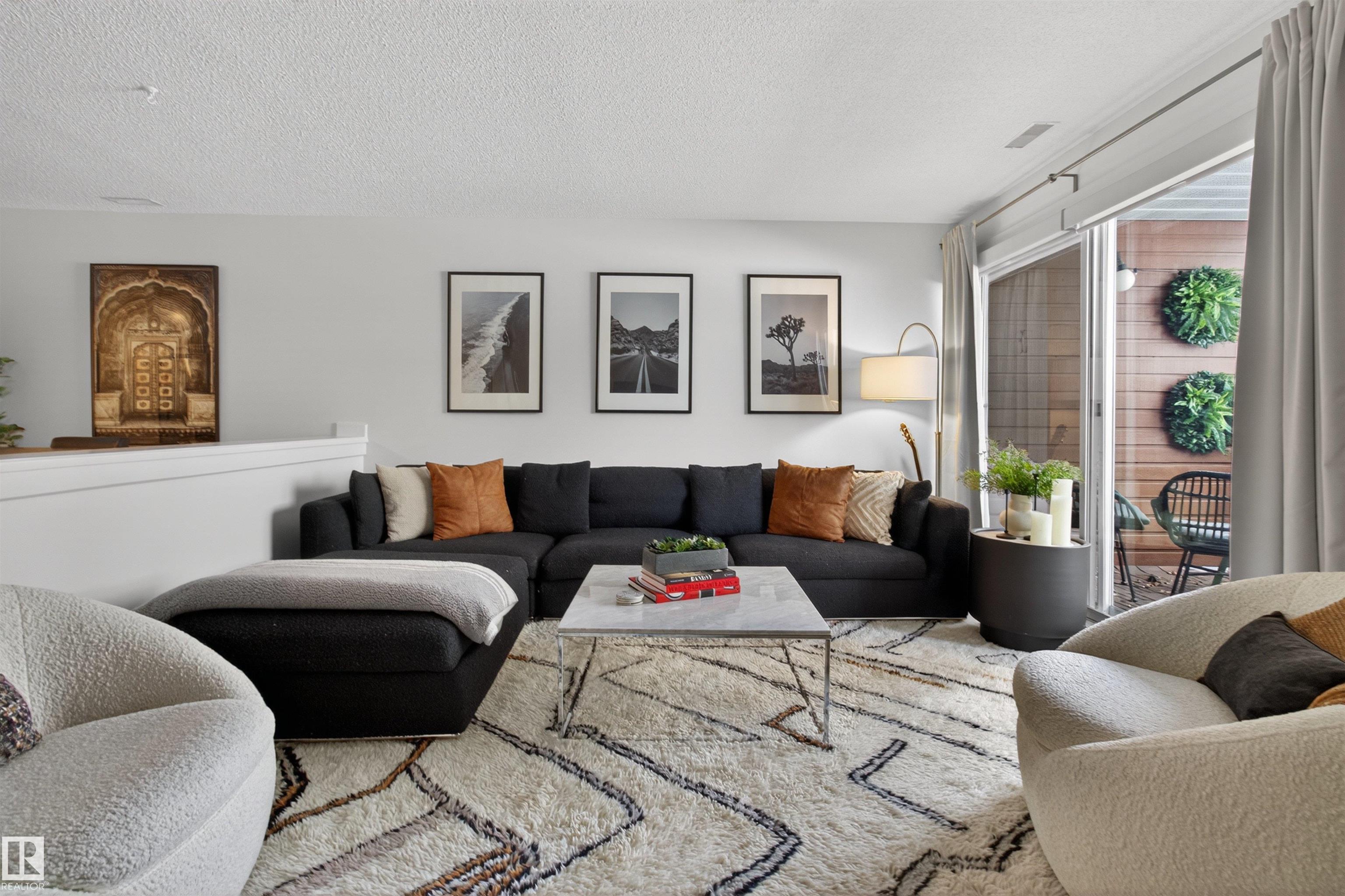 Photo 19 at 305 - 10026 112 Street NW, Wîhkwêntôwin, Edmonton