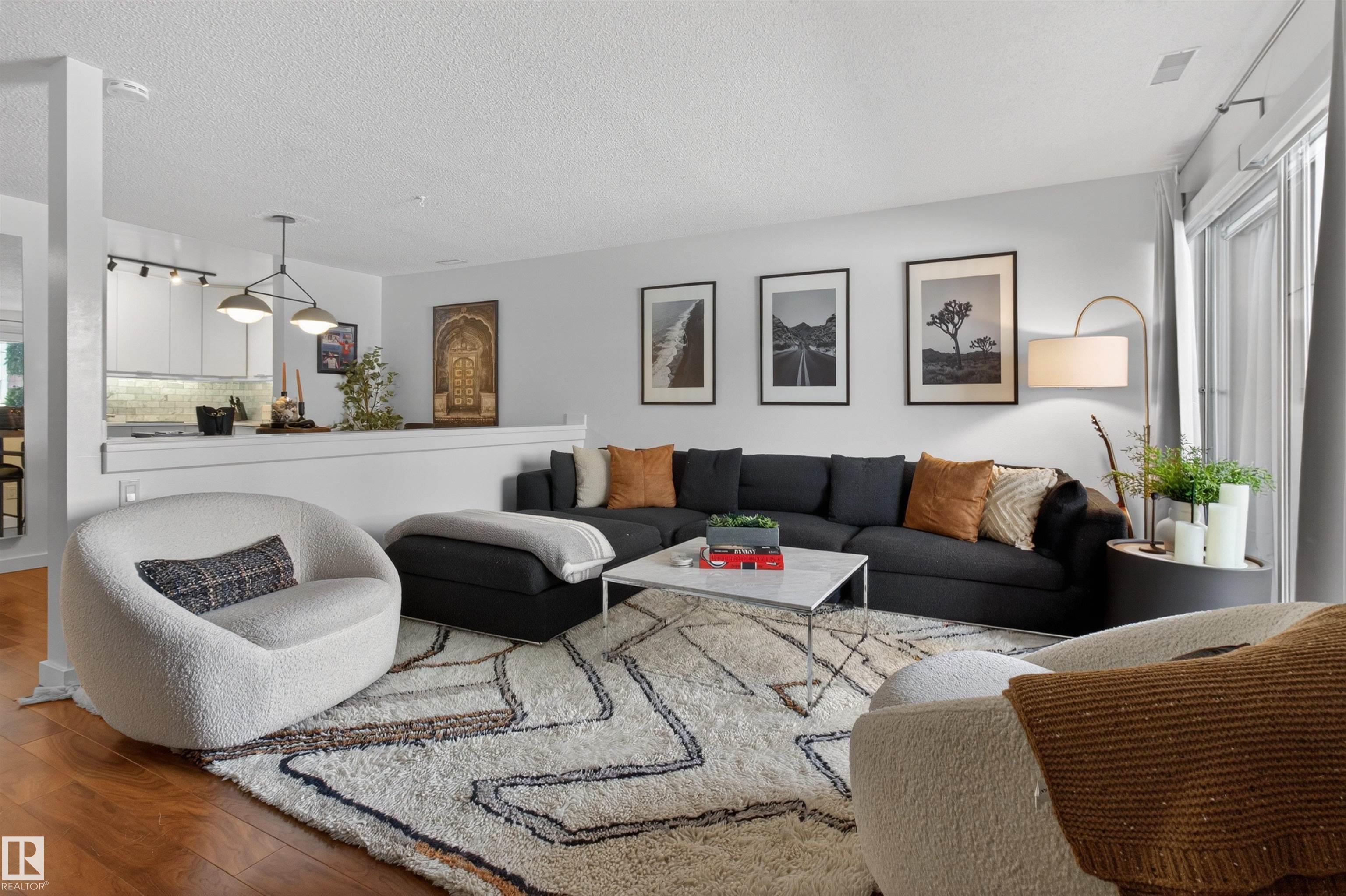 Photo 20 at 305 - 10026 112 Street NW, Wîhkwêntôwin, Edmonton