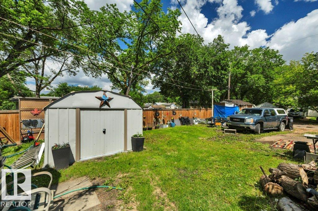 Photo 20 at 12049 65 Street NW, Montrose, Edmonton