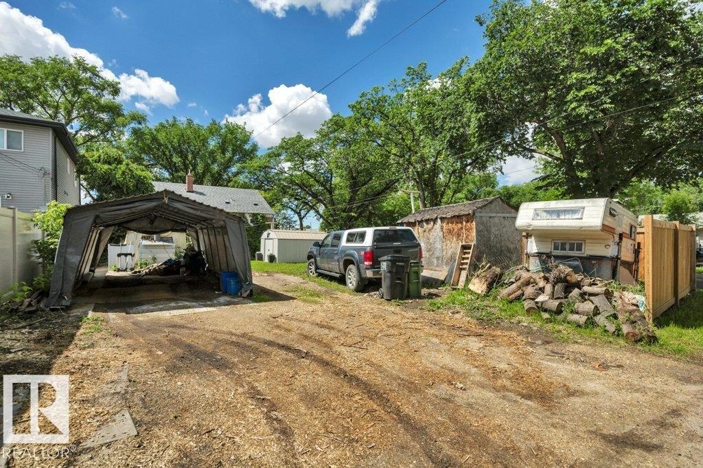 Photo 22 at 12049 65 Street NW, Montrose, Edmonton