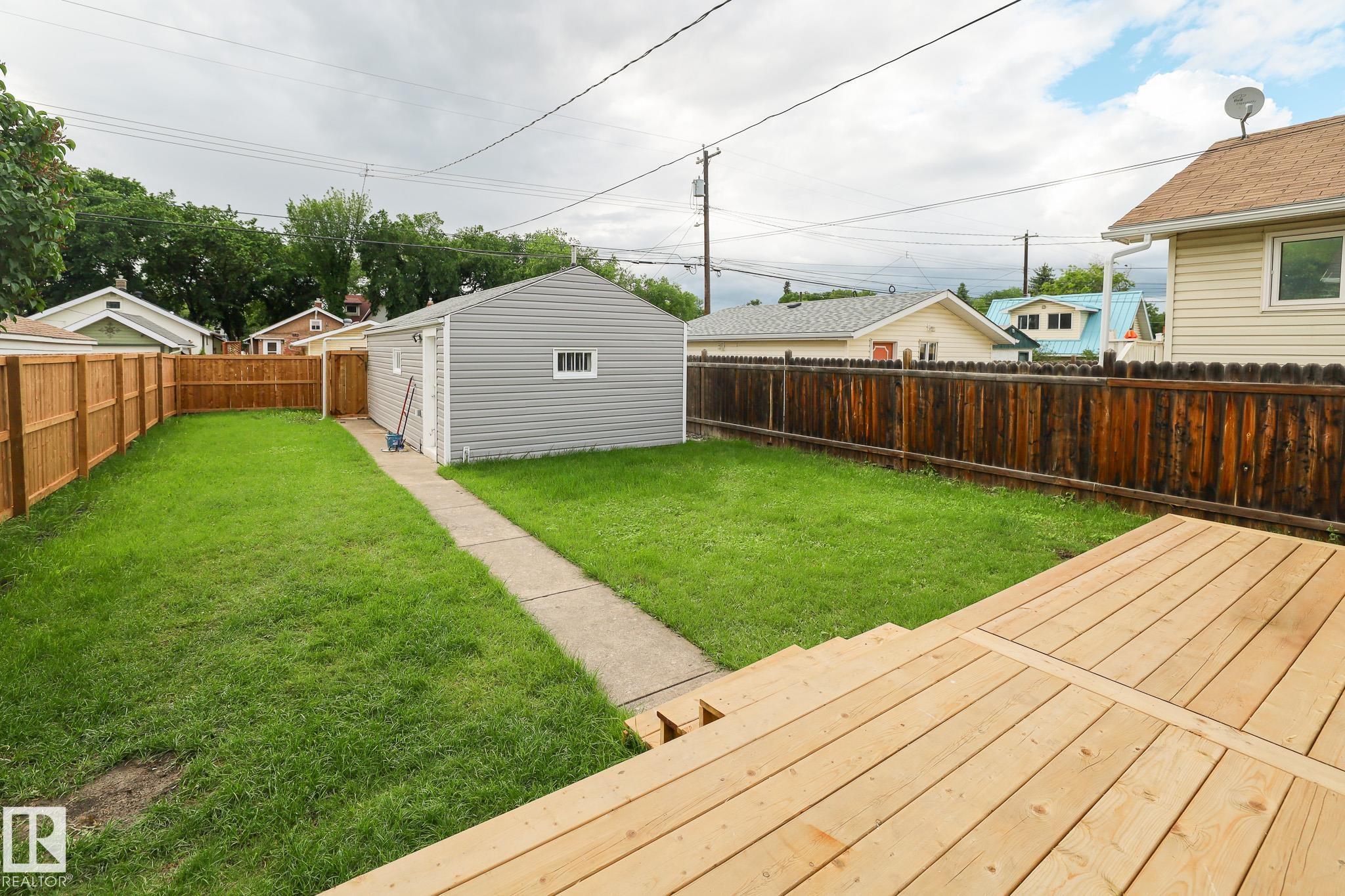 Photo 25 at 11536 95a Street NW, Alberta Avenue, Edmonton