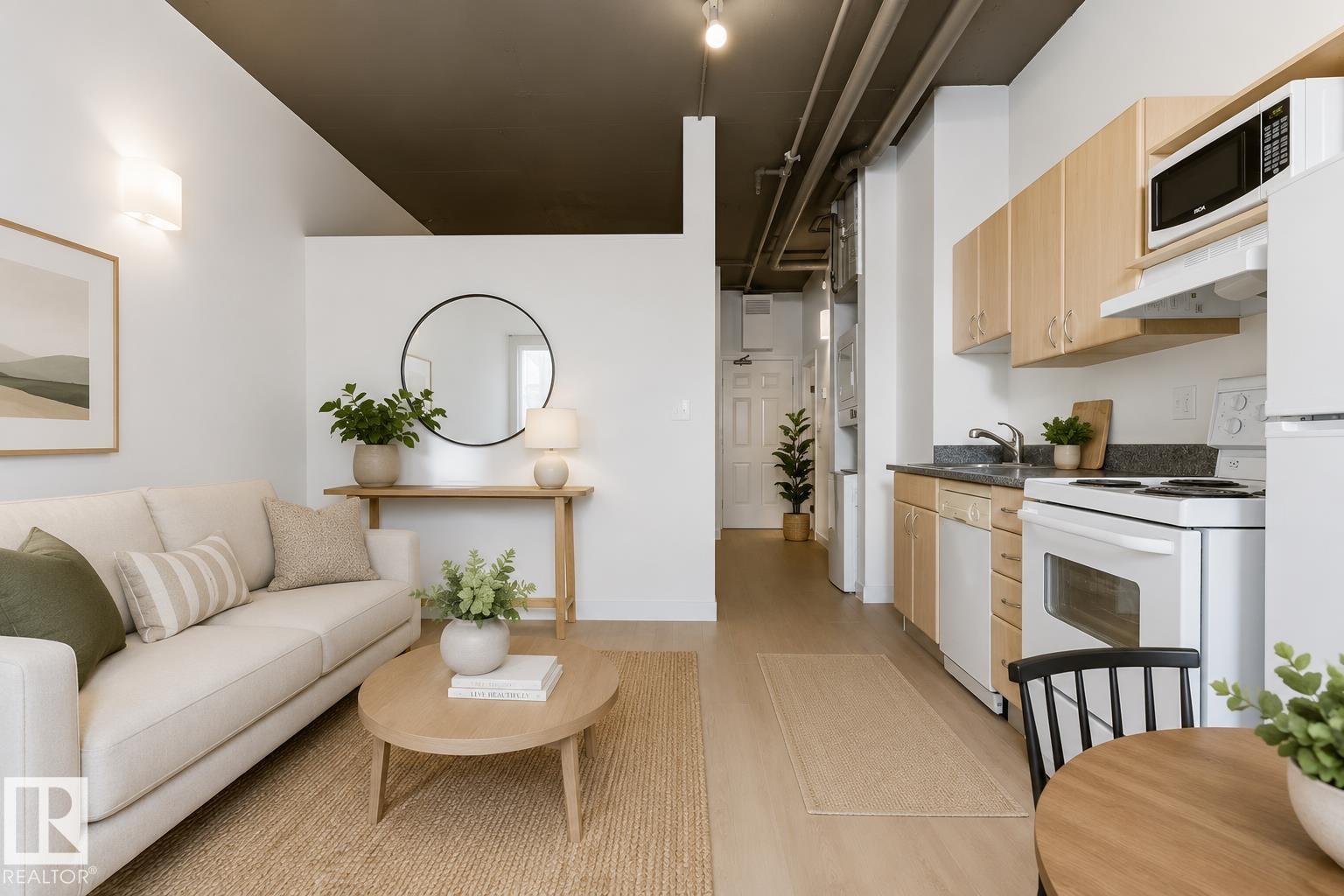 404 - 10024 Jasper Avenue NW, Downtown, Edmonton