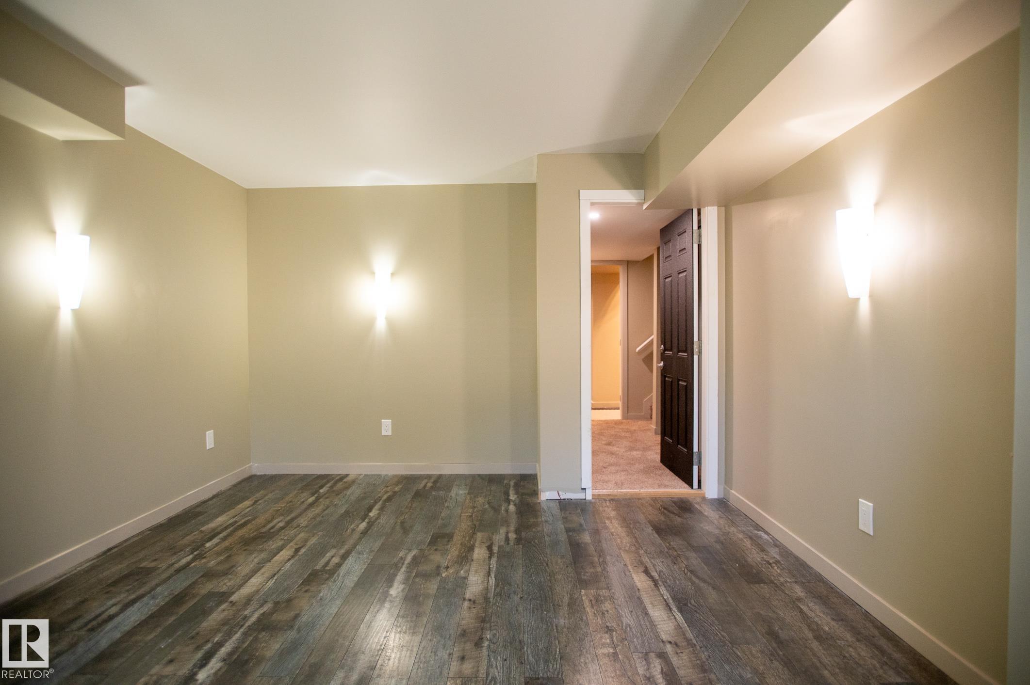 https://zimg.paragon.ice.com/ParagonImages/Property/PM/RAE/225408897/40/0/0/3c985818a642f6dc664219d77f016dde/1/b2a3ac2c801934527cf9f6fef952ffaa/225408897-53827dbf-267a-457f-995f-57f13adc0ae6.JPG