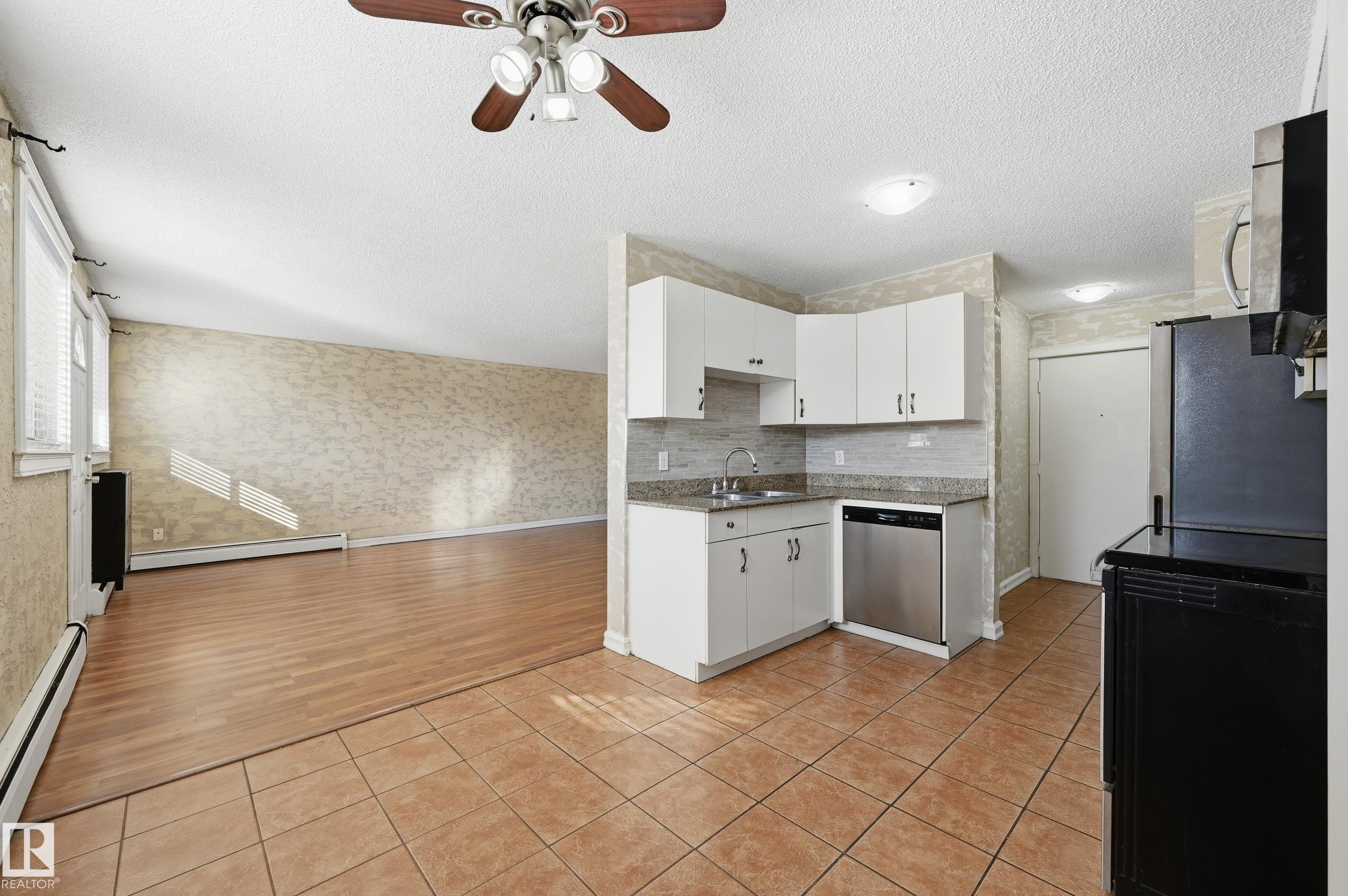 Photo 8 at 109 - 14530 52 Street NW, Casselman, Edmonton