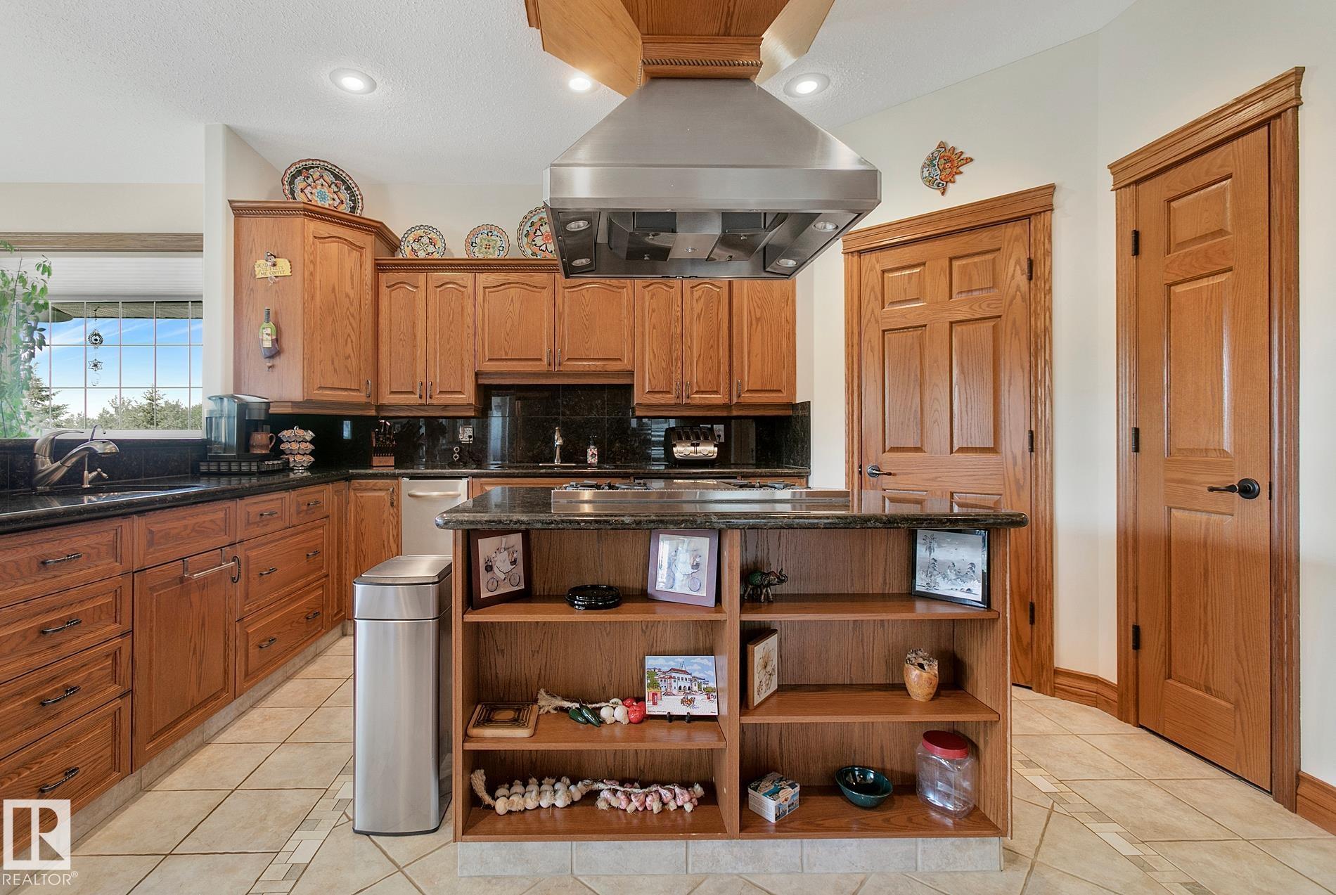 Photo 15 at 400 - 51430 Rge Road 231, Silverwood, Rural Strathcona County