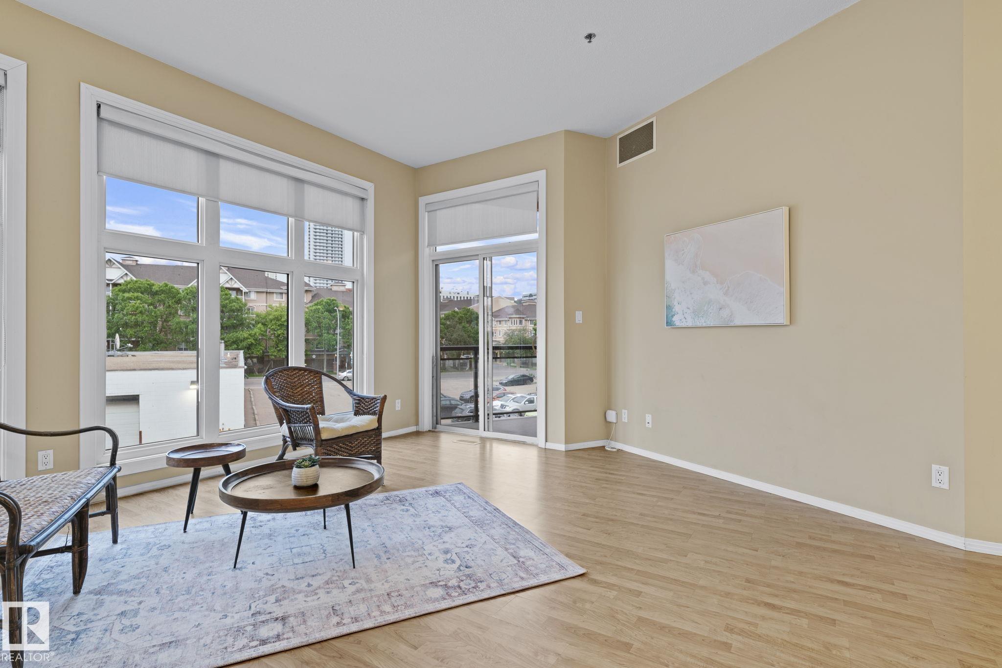 Photo 19 at 308 - 10147 112 Street NW, Wîhkwêntôwin, Edmonton