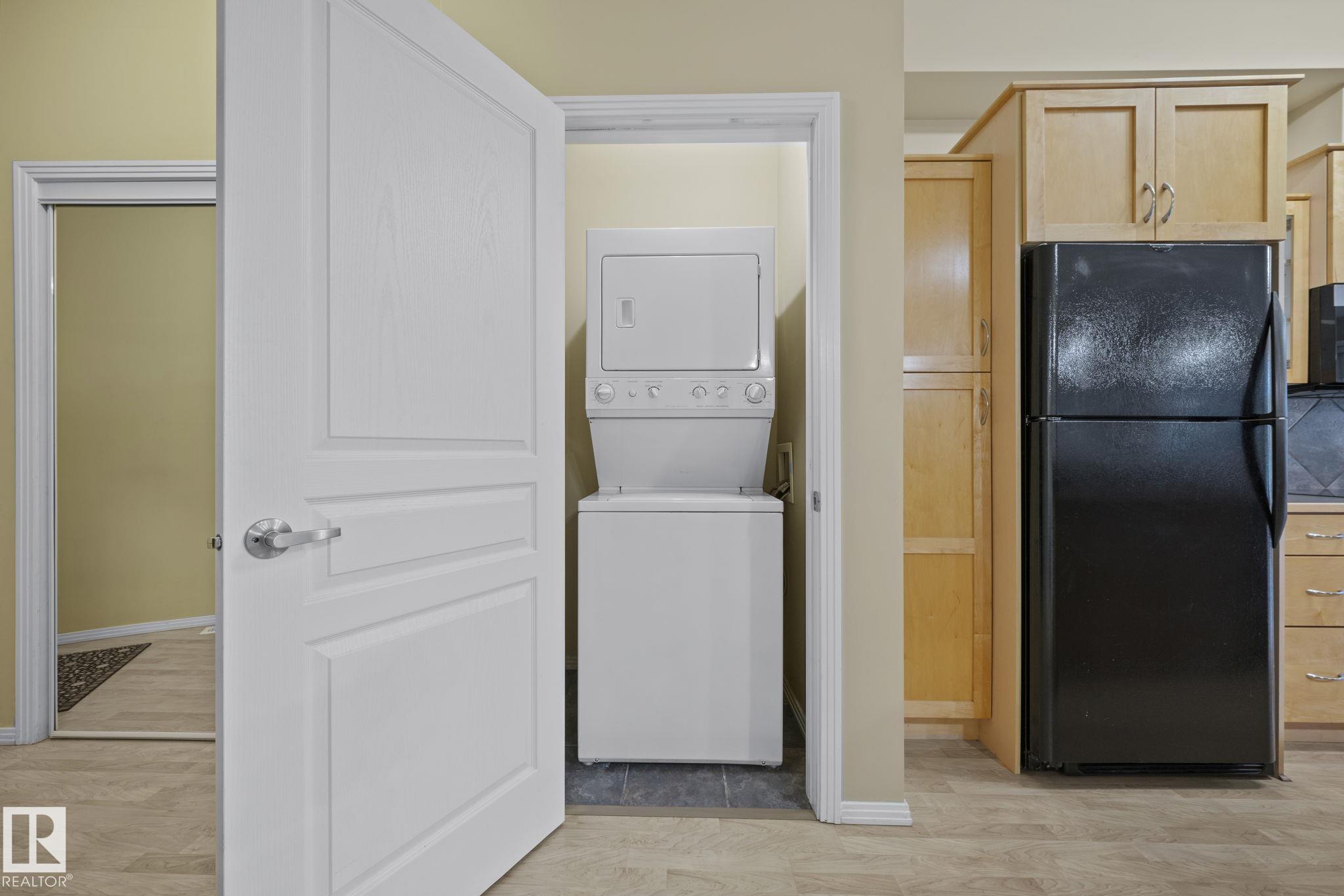 Photo 31 at 308 - 10147 112 Street NW, Wîhkwêntôwin, Edmonton