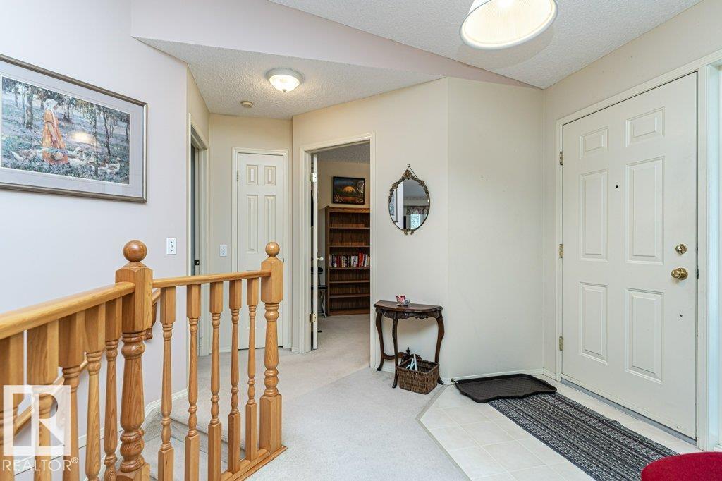 40 - 8 Dechene Road NW, Dechene, Edmonton