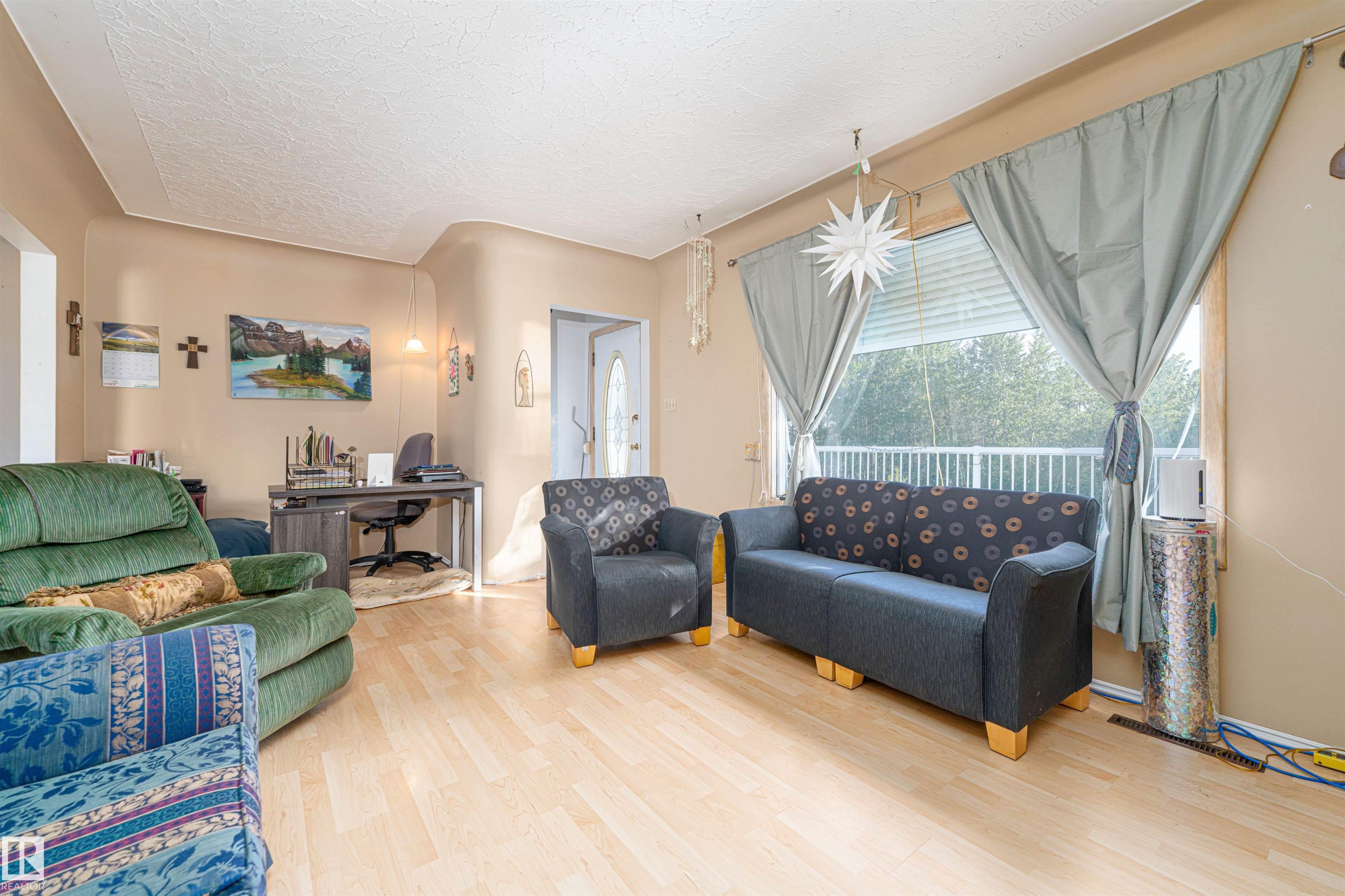 Photo 11 at 73 - 21252 Twp Road 540, Gunnmanor Estates, Rural Strathcona County