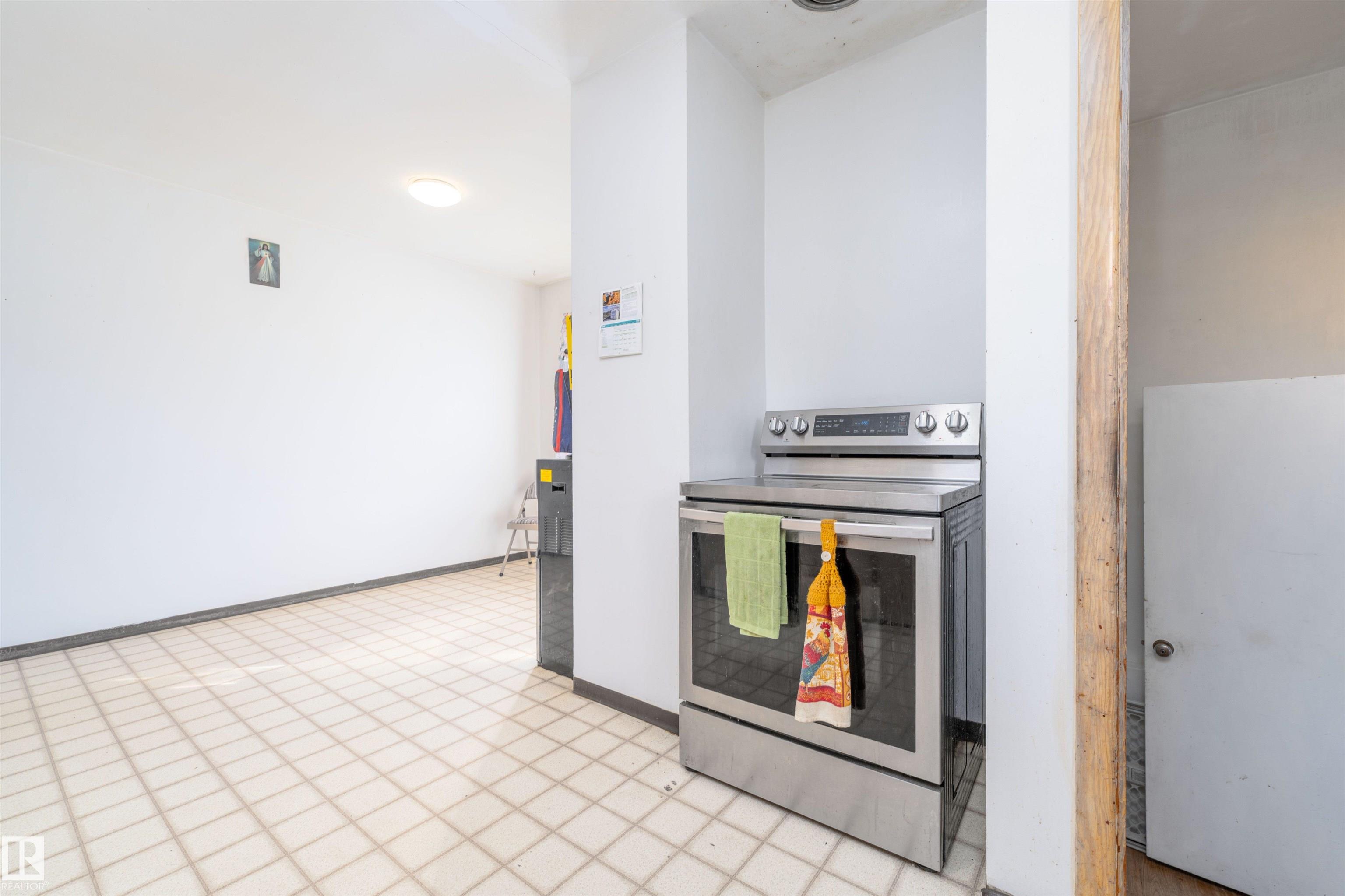 Photo 15 at 73 - 21252 Twp Road 540, Gunnmanor Estates, Rural Strathcona County