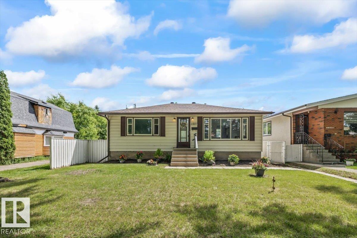11227 52 Street NW, Highlands, Edmonton