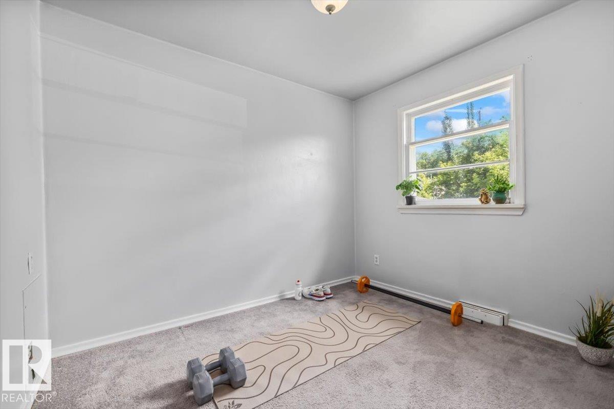 Photo 11 at 11227 52 Street NW, Highlands, Edmonton