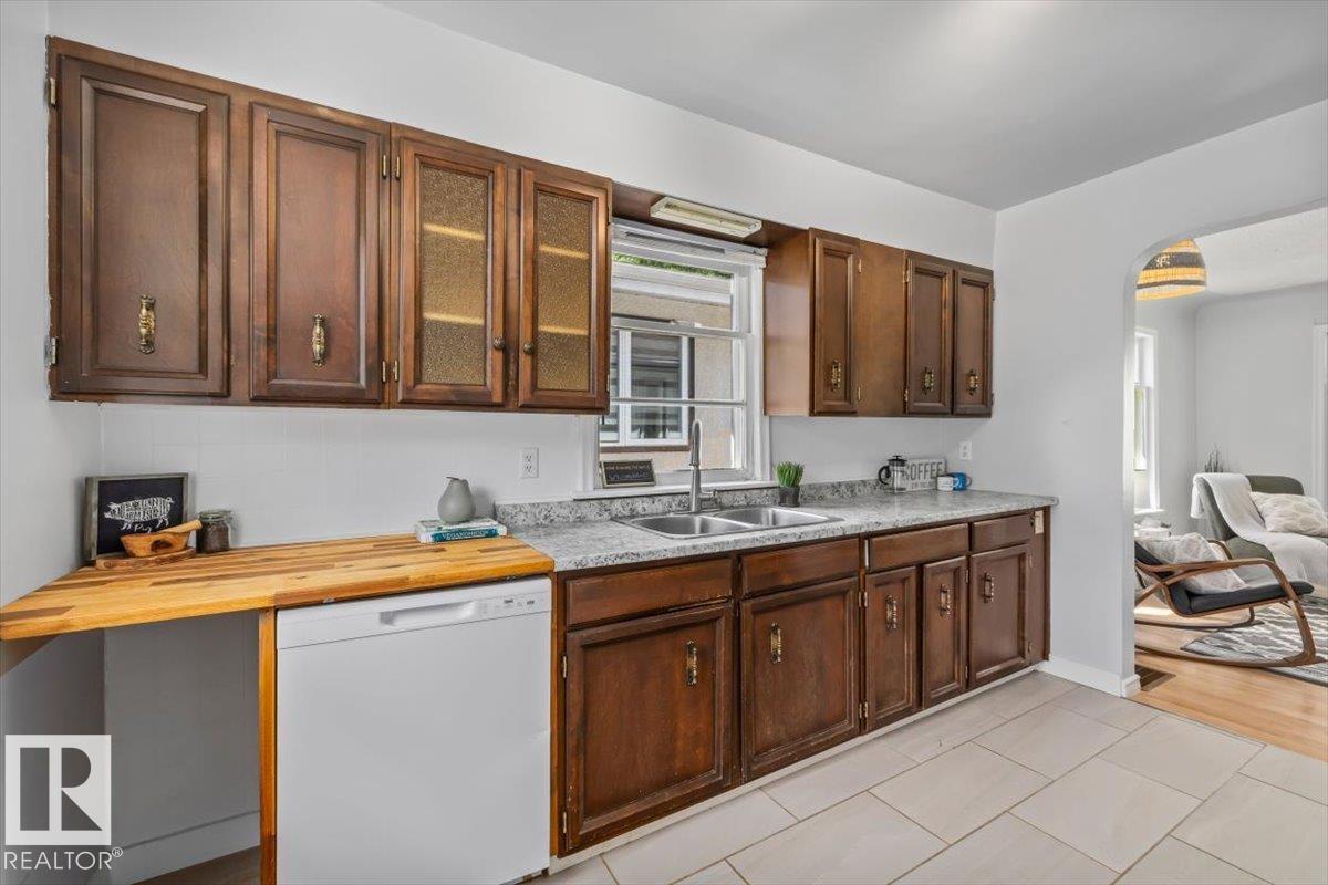 Photo 15 at 11227 52 Street NW, Highlands, Edmonton