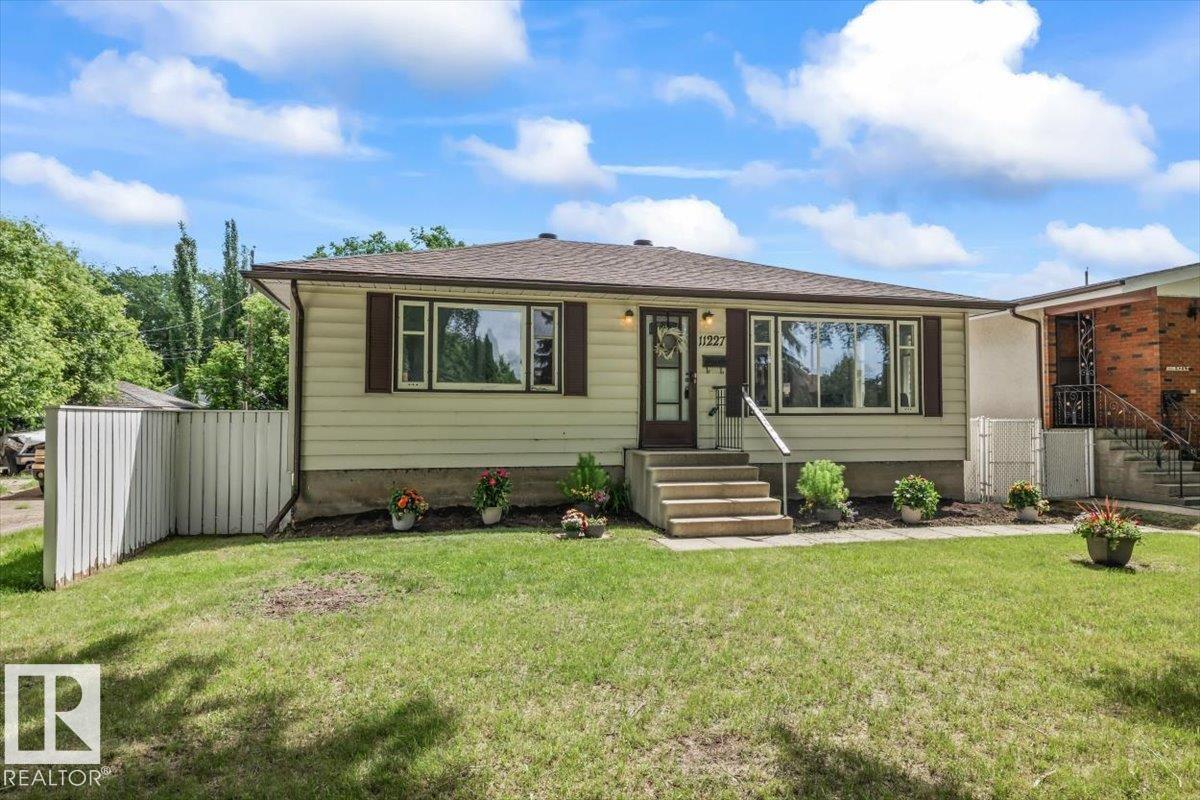 11227 52 Street NW, Highlands, Edmonton