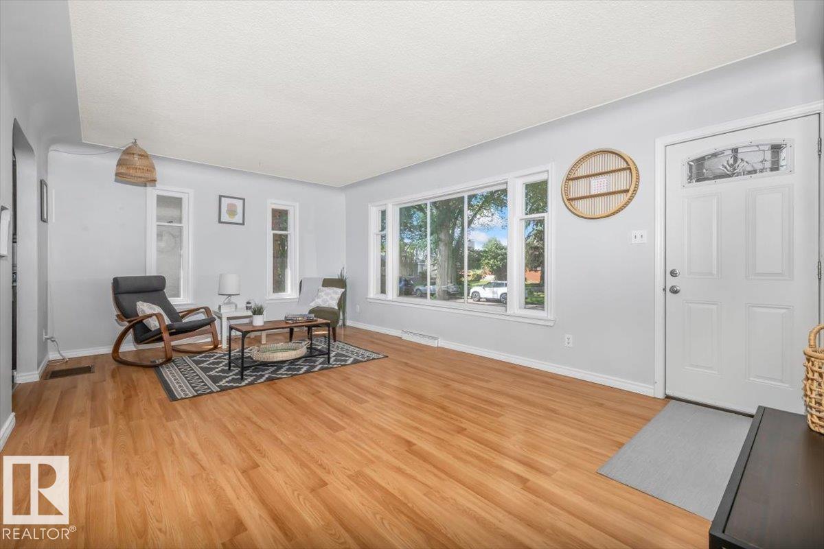 11227 52 Street NW, Highlands, Edmonton