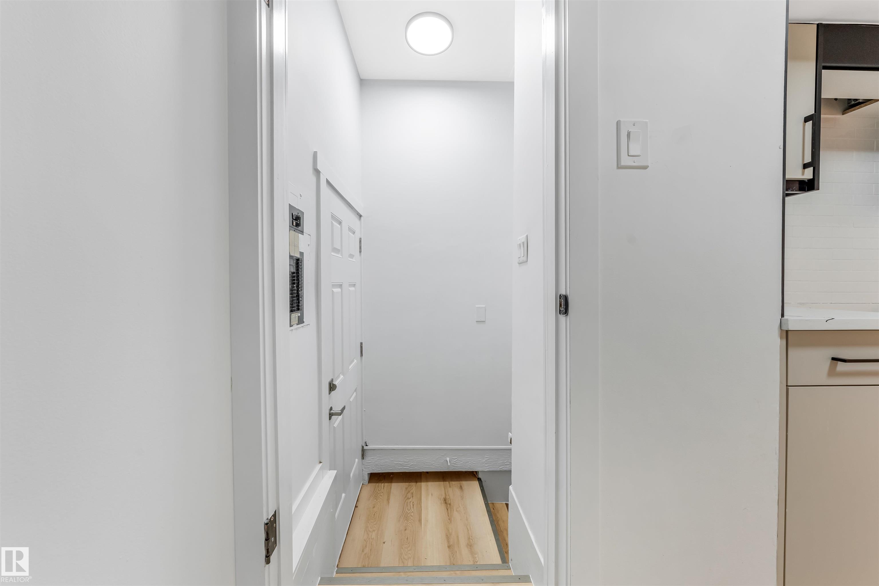 Photo 14 at 11927 68 Street NW, Montrose, Edmonton