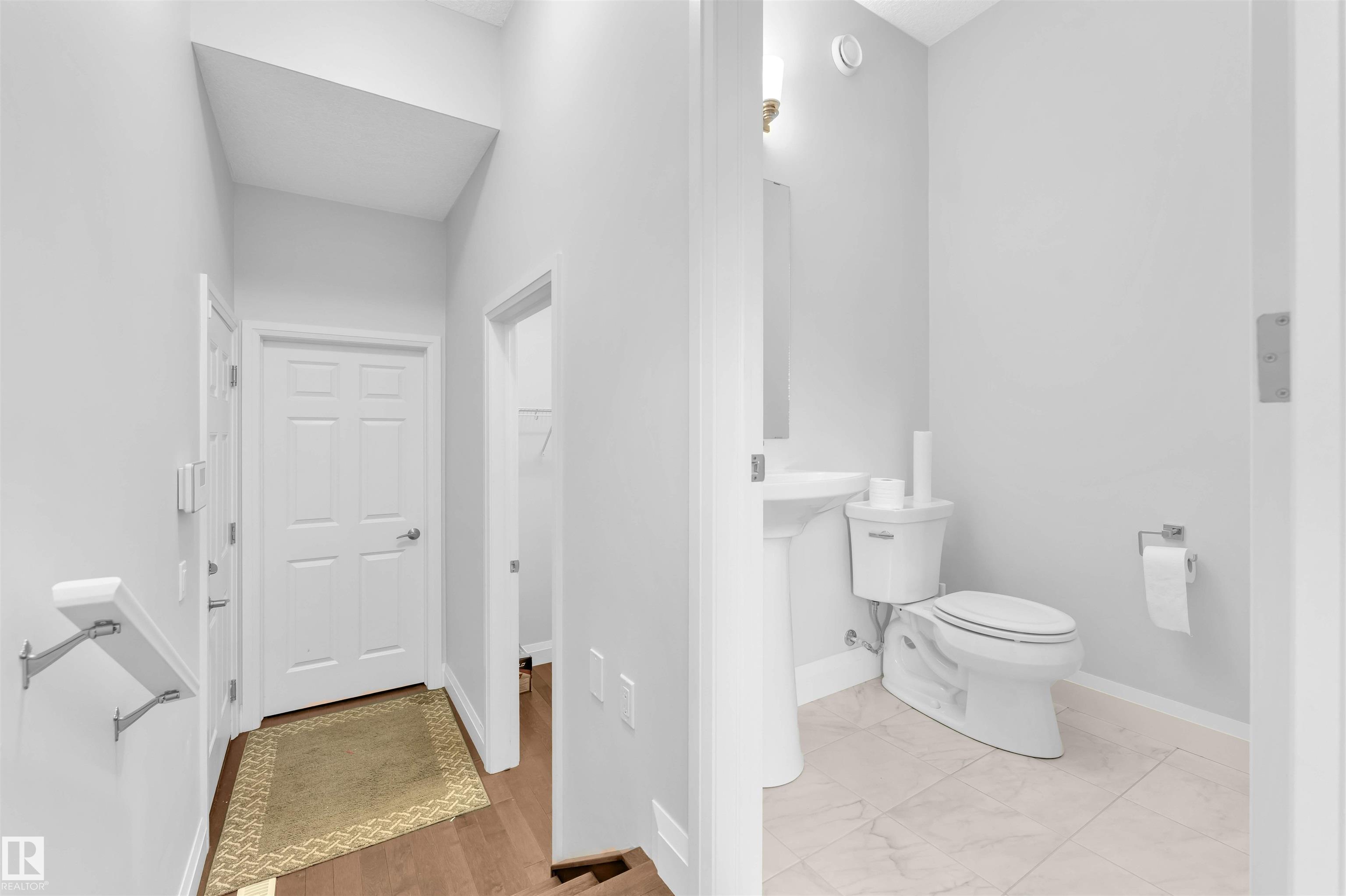 https://zimg.paragon.ice.com/ParagonImages/Property/PM/RAE/225409019/18/0/0/99960b4e317a7b3b7e793bdede3b4c8f/1/0ea1b301e13e7fb7e2cafa26710376e5/225409019-3fe38b57-cefc-4c6a-af35-229897f9ff39.JPG