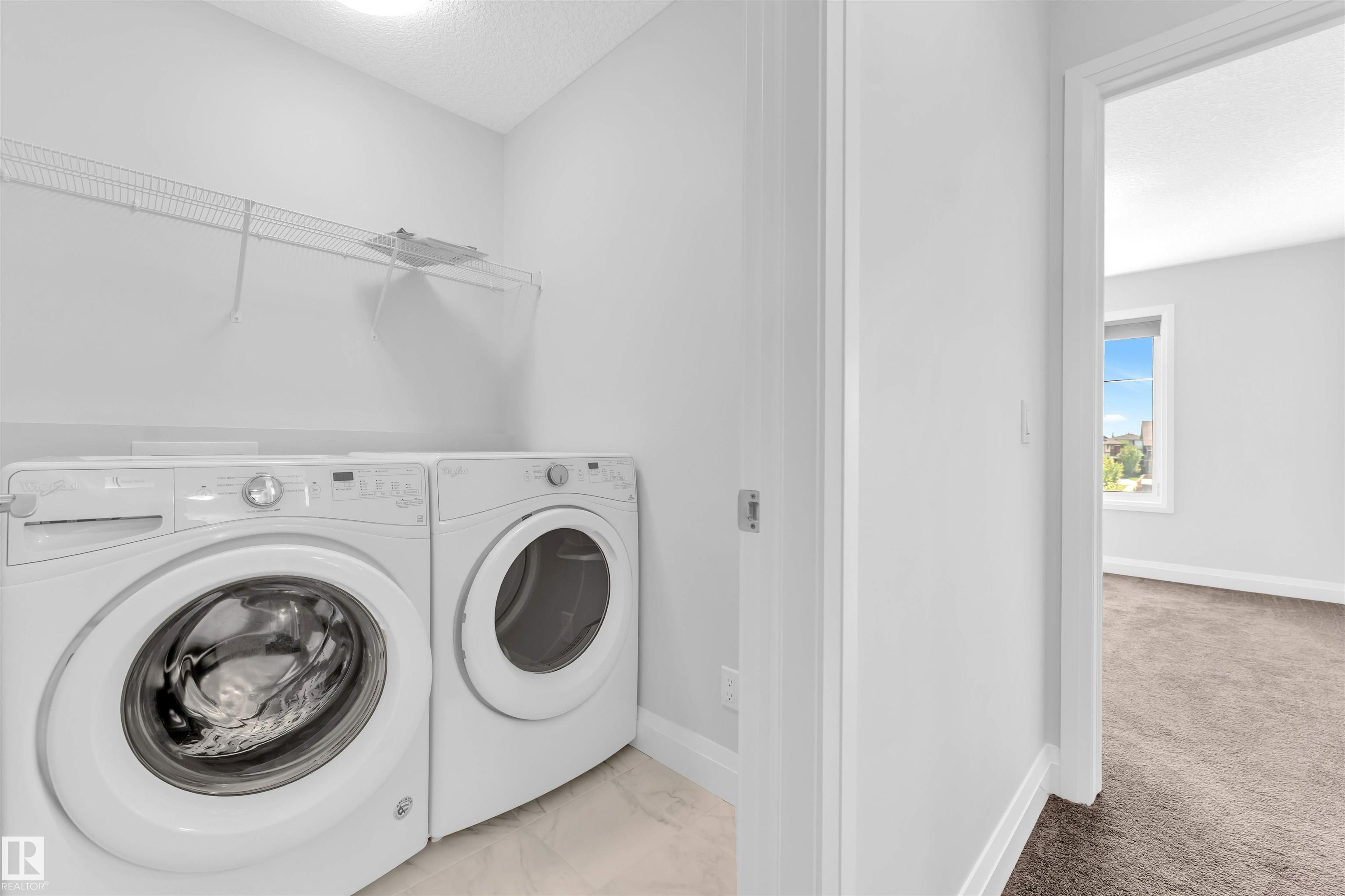 https://zimg.paragon.ice.com/ParagonImages/Property/PM/RAE/225409019/47/0/0/2aa0591dc96bae87b0ddb0ad1f952195/1/0ea1b301e13e7fb7e2cafa26710376e5/225409019-49e0d79f-529a-4929-8ad2-a7aa002078f4.JPG